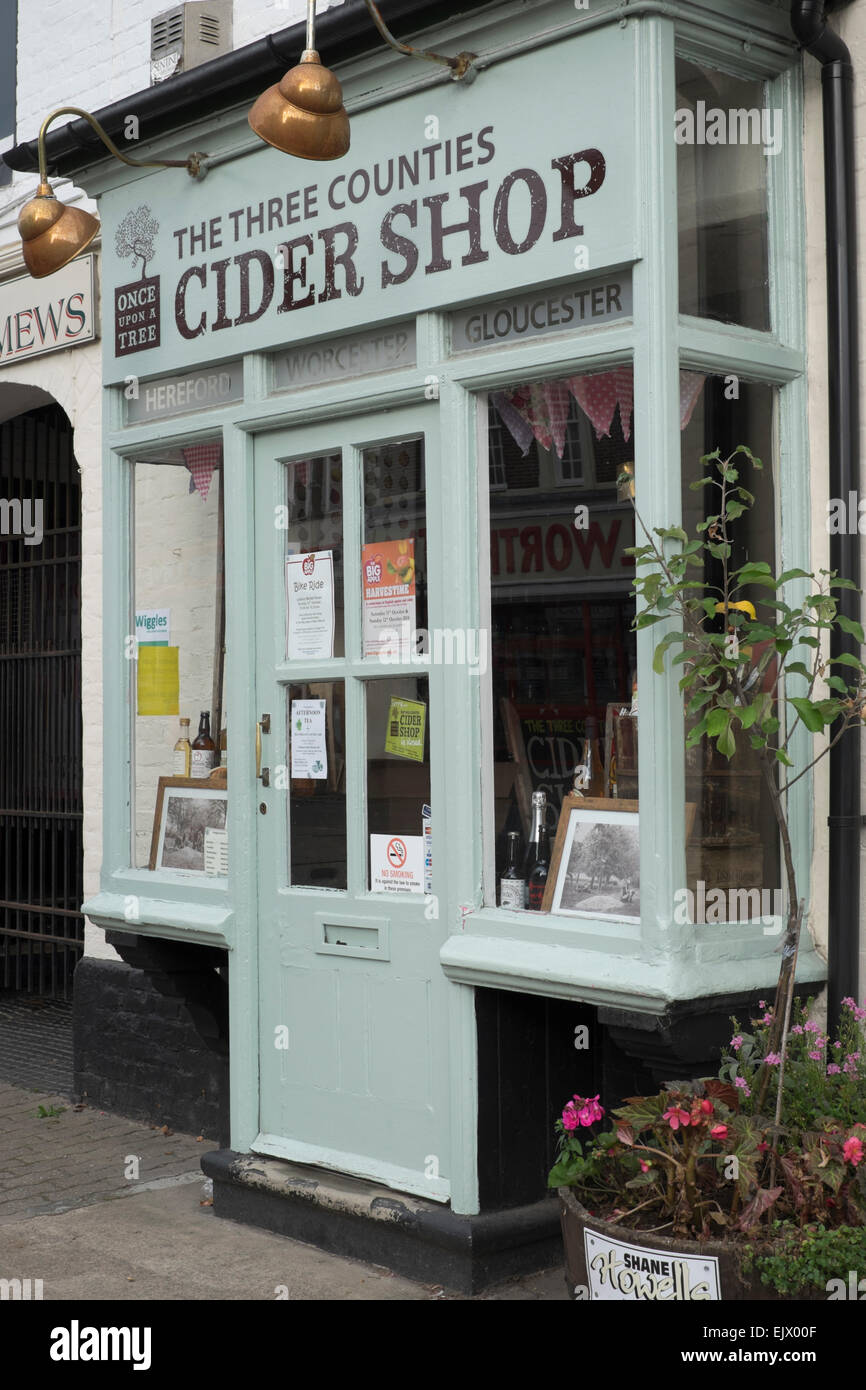 Cider Shop in Ledbury's High Street Stock Photo Alamy