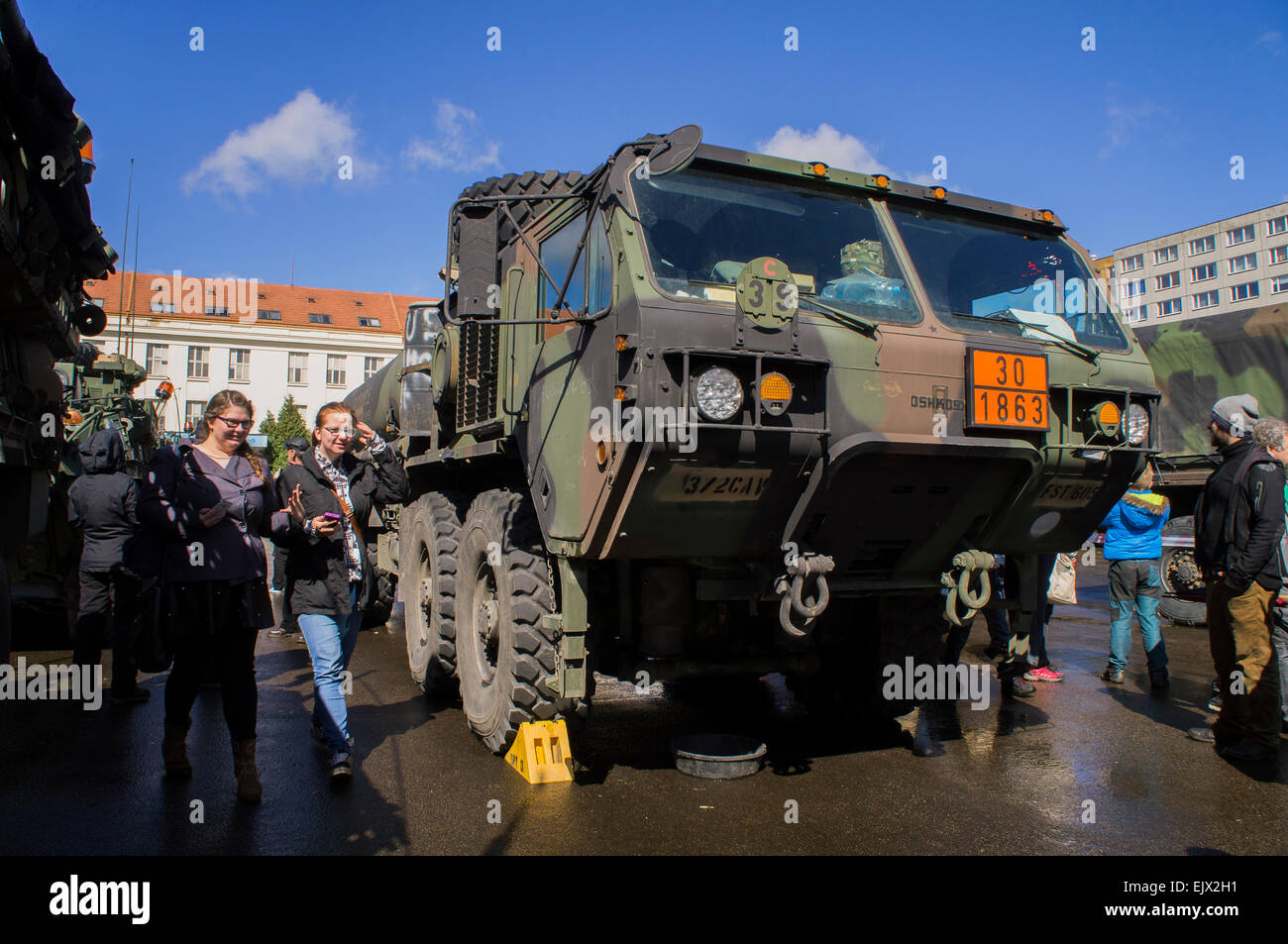 Army tanker truck hi-res stock photography and images - Alamy