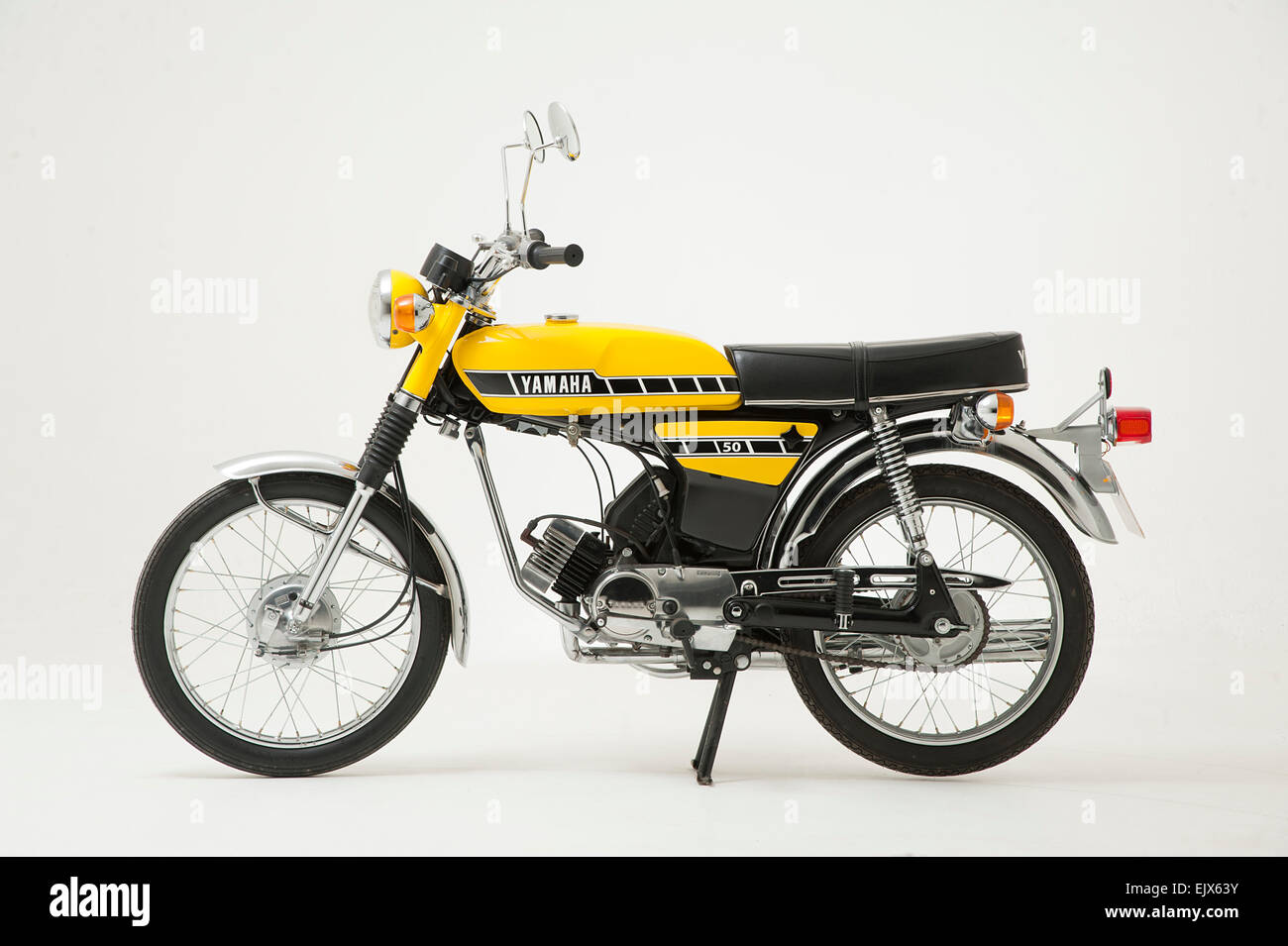 Yamaha fs1e hi-res stock photography 