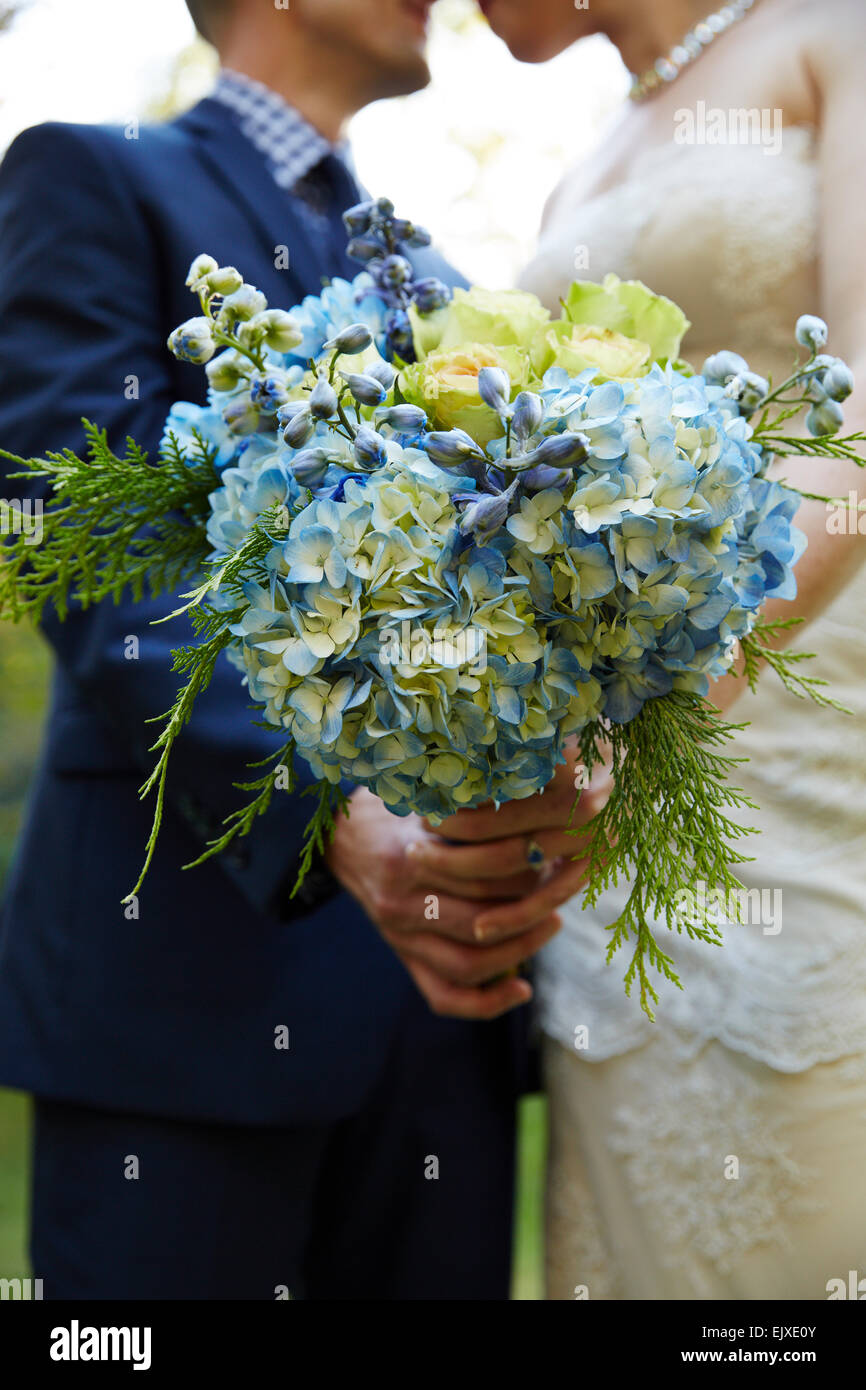 Bride Bouquet High Resolution Stock Photography and Images - Alamy