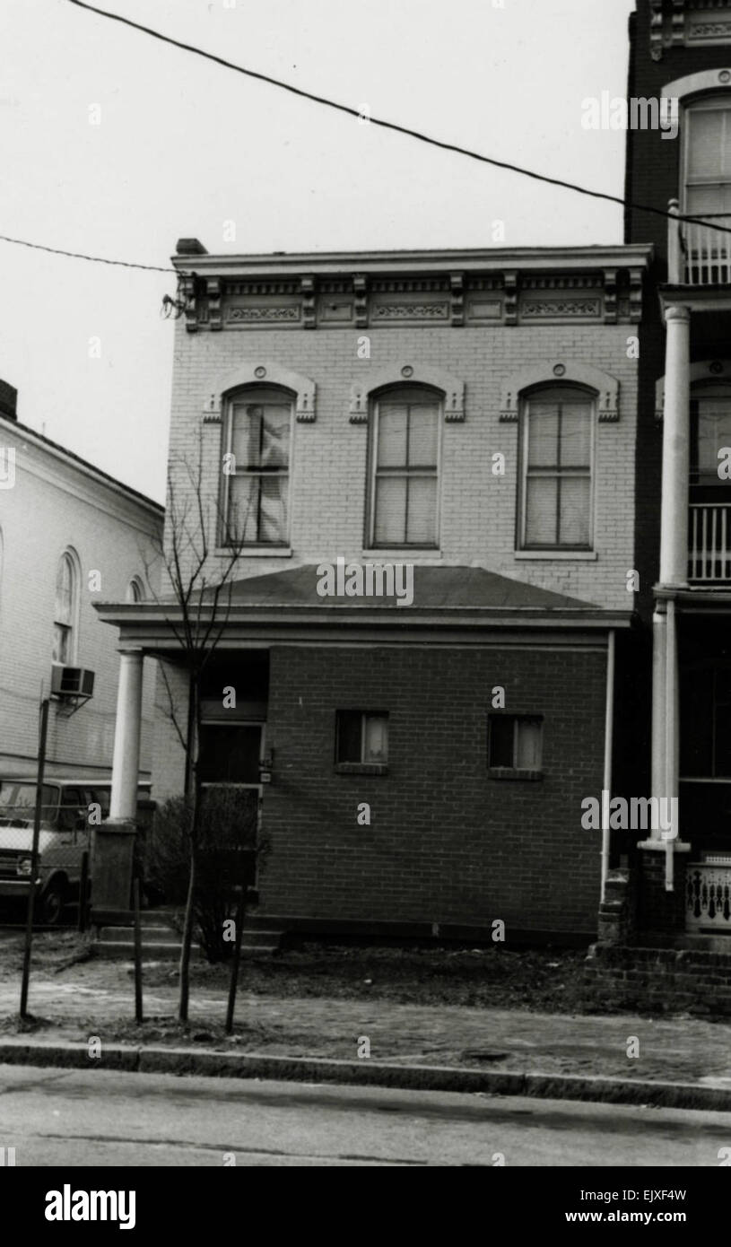 5 East Clay Street Stock Photo Alamy