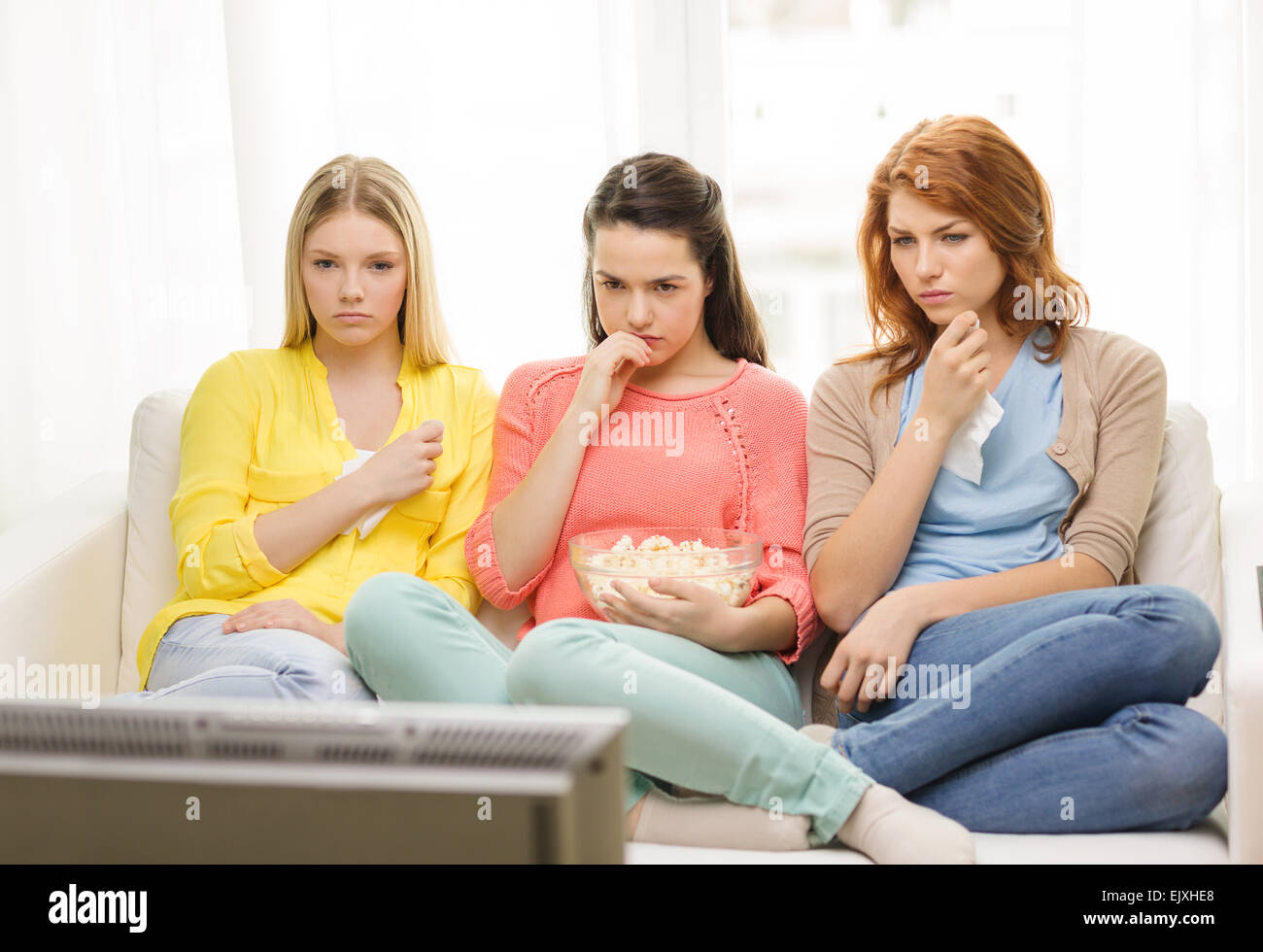 sexual-health-teenage-girl-watching-scary-tv