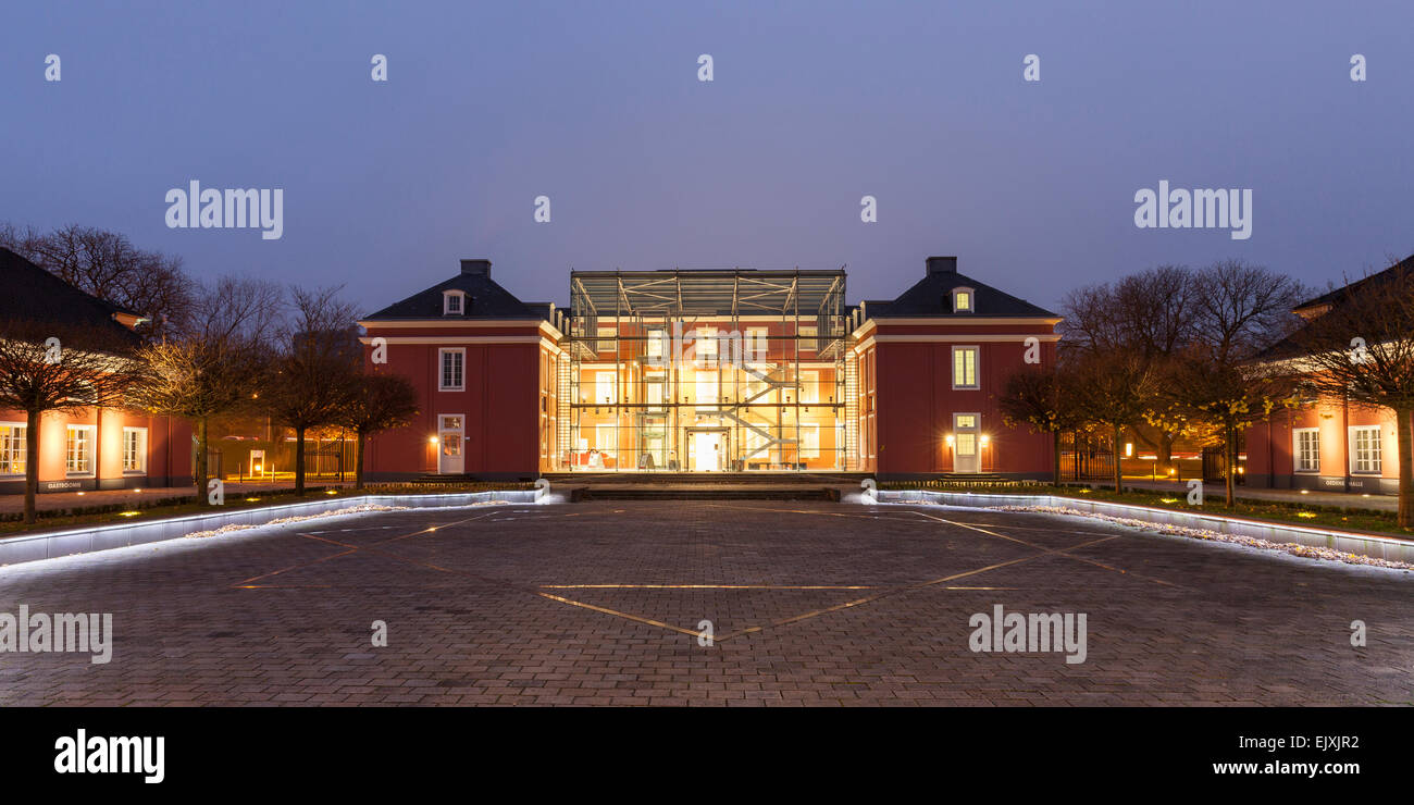 Germany, Ruhr area, Oberhausen, Schloss Oberhausen, Ludwiggalerie, museum Stock Photo