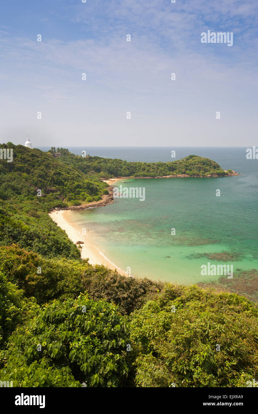 UNAWATUNA; JUNGLE BEACH AND PEACE PAGODA Stock Photo