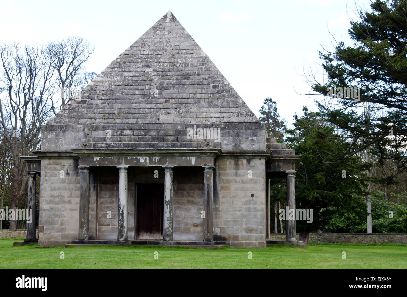 Folly in the grounds of Gosford House, East Lothian, Scotland. Stock Photo