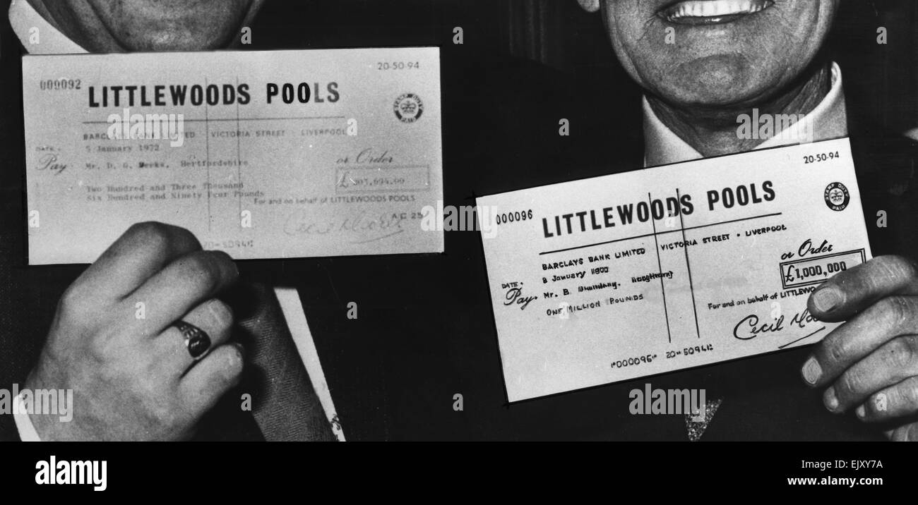 The punters dream, a million pound cheque, March 1973. *** Local Caption *** £1,000,000 Stock Photo