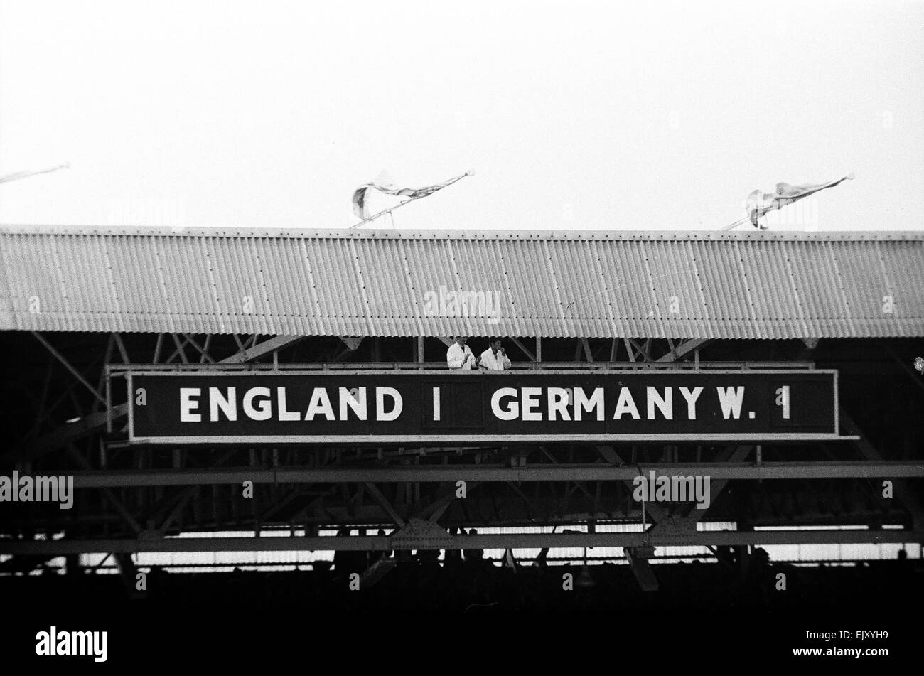 Goal 1966 world cup final england Black and White Stock Photos & Images