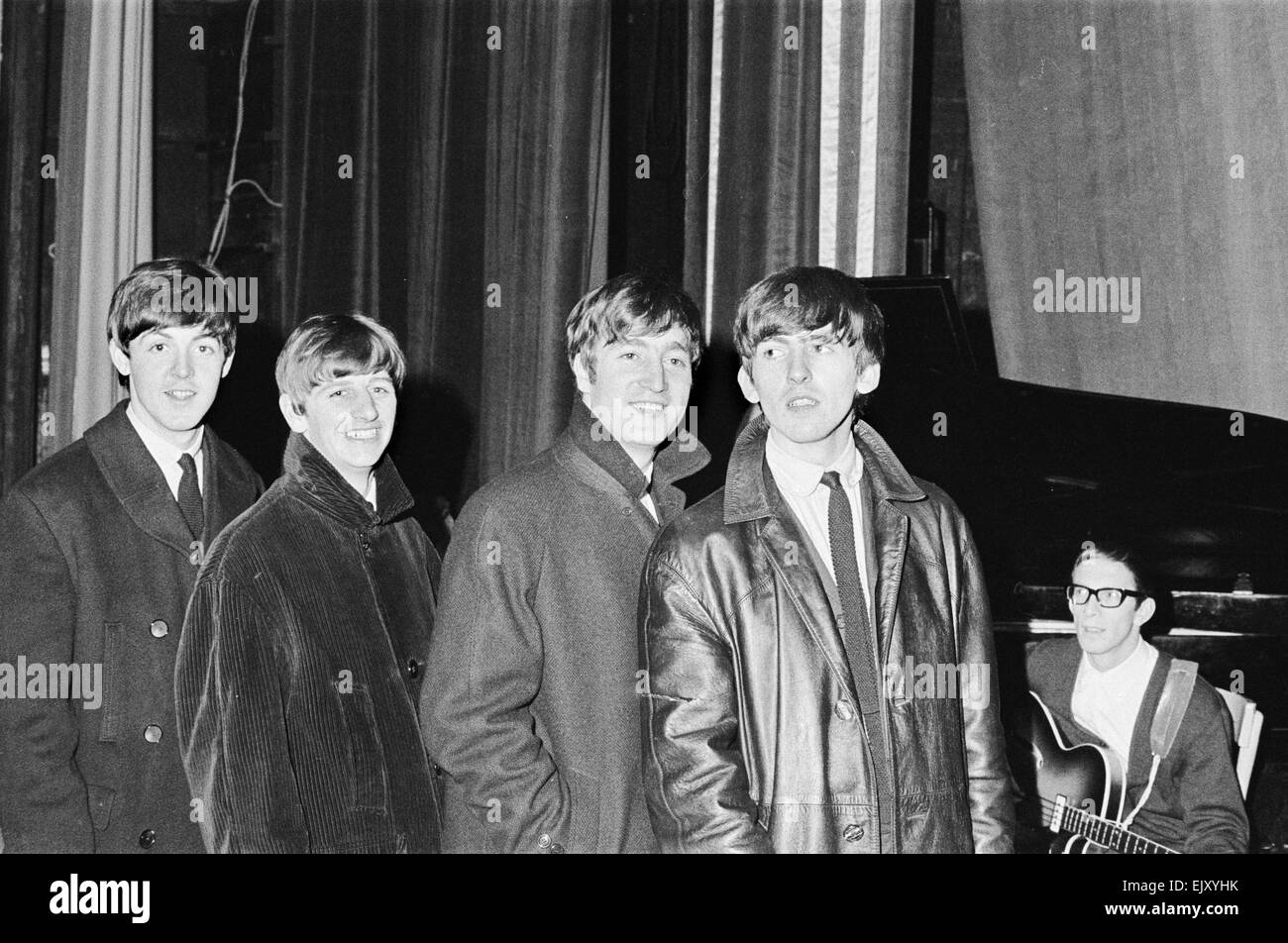 Beatles Posed High Resolution Stock Photography and Images - Alamy