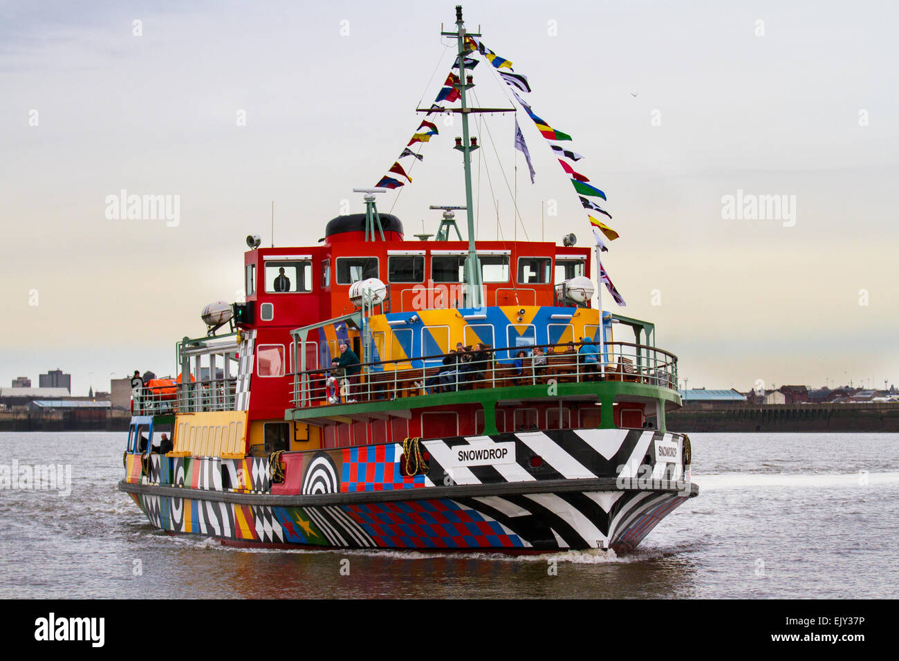 Inaugural Sailing Of Newly Brightly Painted Dazzle Mersey Ferry In   Inaugural Sailing Of Newly Brightly Painted Dazzle Mersey Ferry In EJY37P 