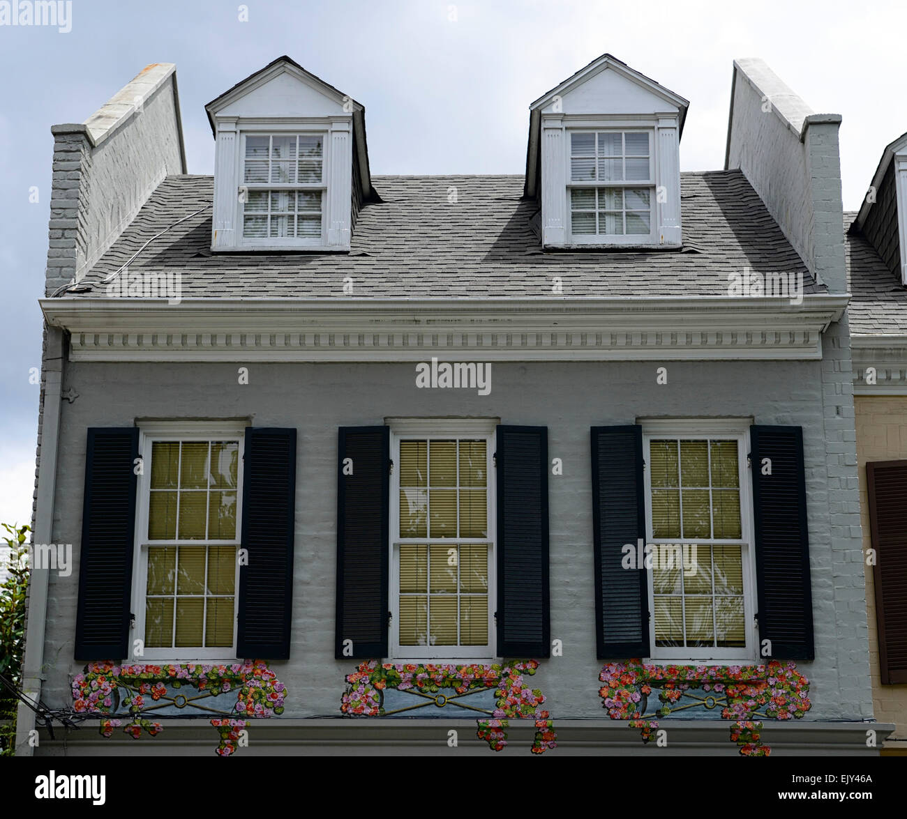 painted window ledge look like flowering window boxes easy gardening