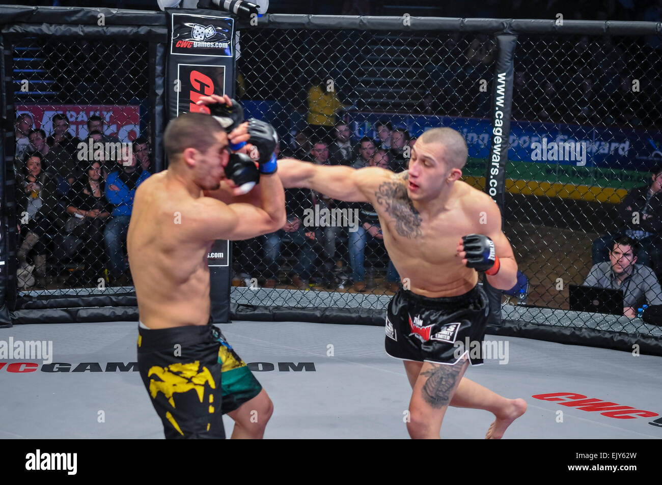 Breaking opponents nose hires stock photography and images Alamy