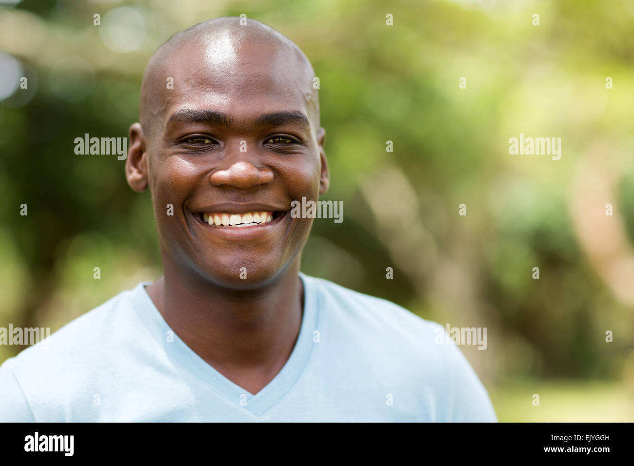Portrait of an african american man hi-res stock photography and images ...