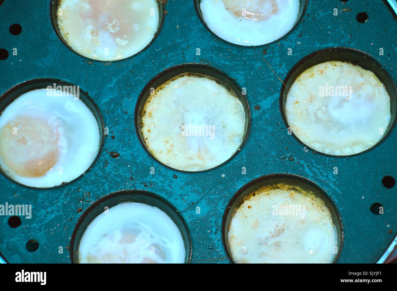 circle shape of fried chicken eggs Stock Photo Alamy