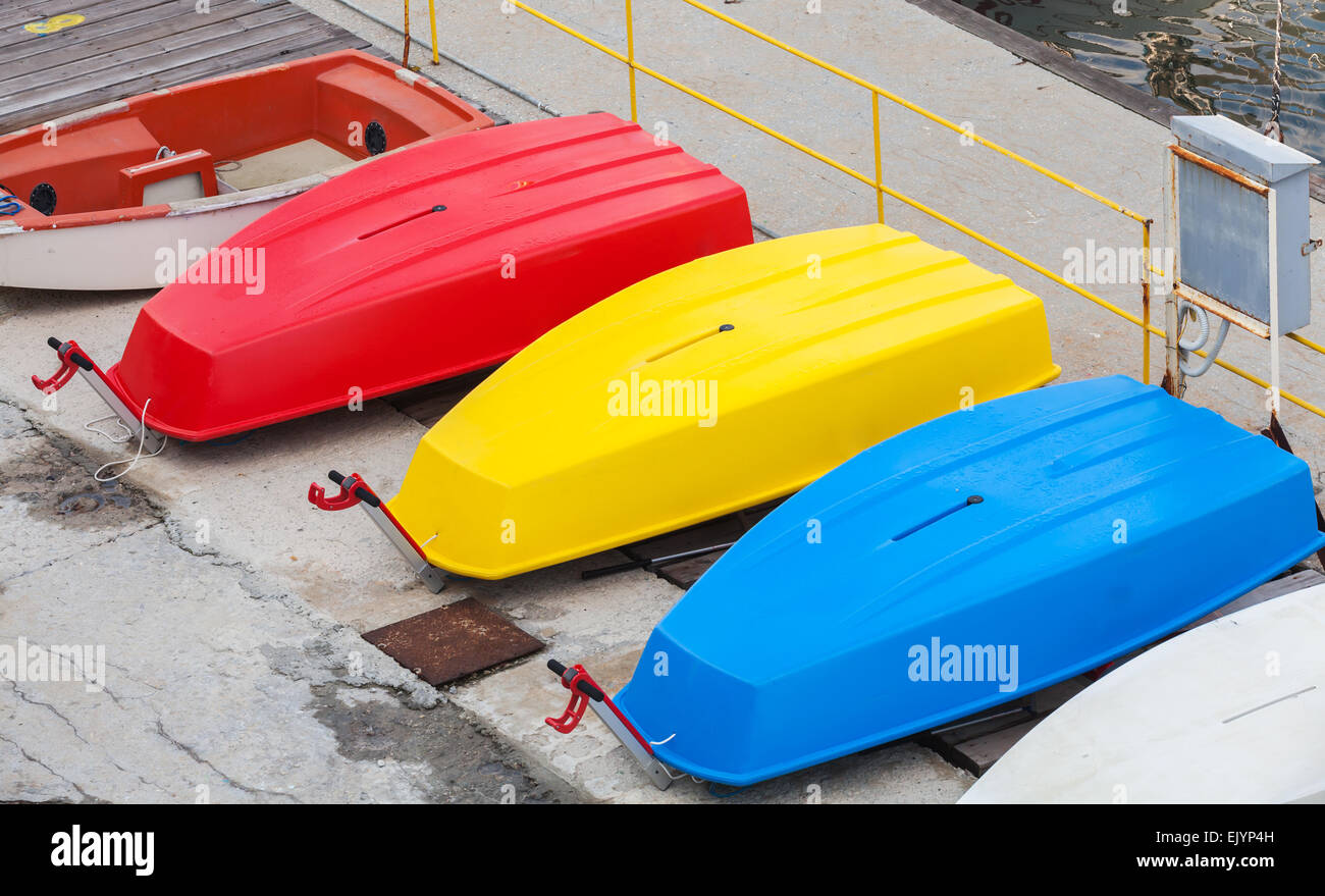 Plastic boats hi-res stock photography and images - Alamy