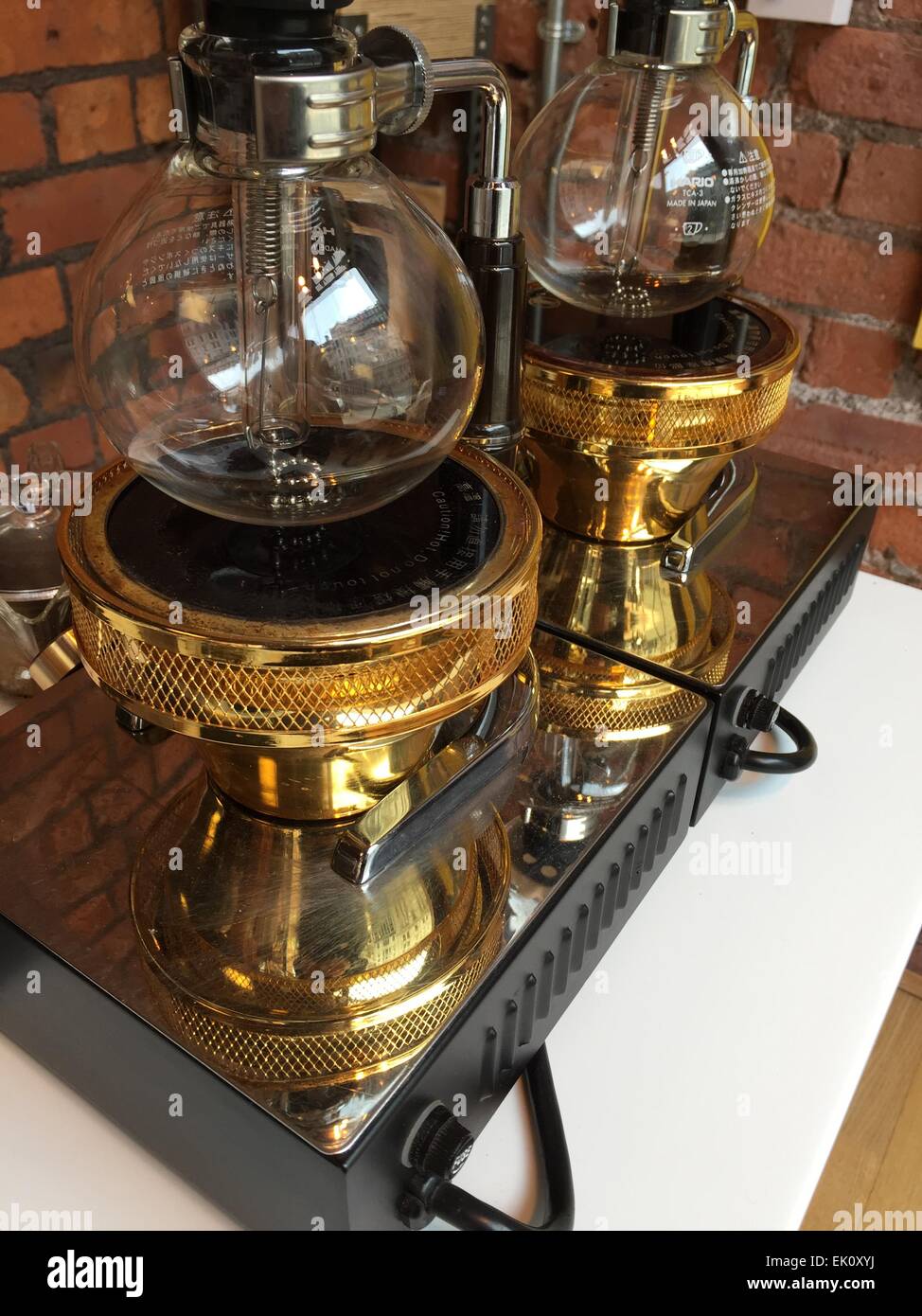 Japanese Siphon Coffee Maker With Halogen Beam Heater Stock Photo