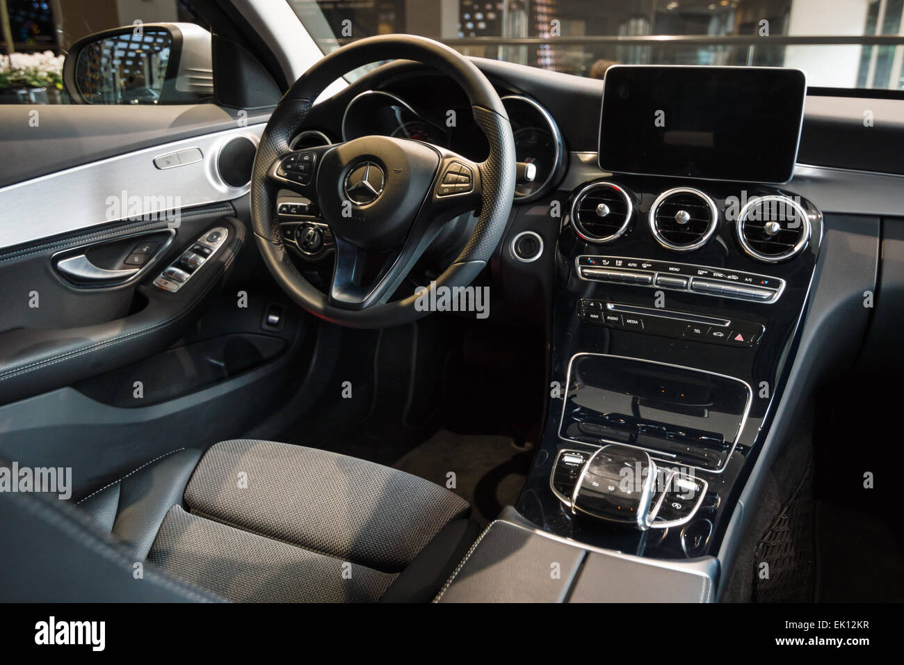 BERLIN - JANUARY 24, 2015: Showroom. Cabin of a compact executive car  Mercedes-Benz C220 BT Limousine. Produced since 2014 Stock Photo - Alamy