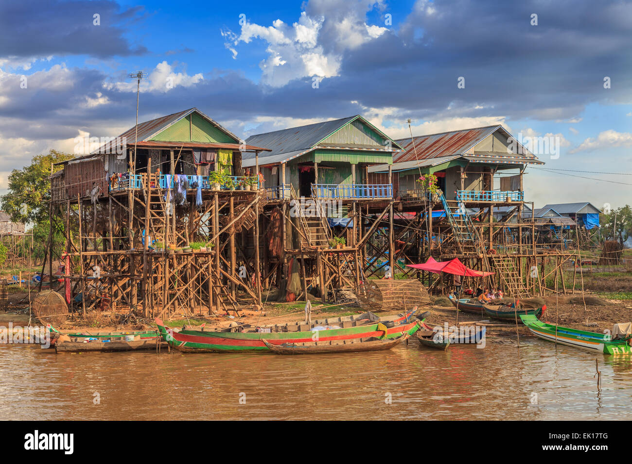 Kampong Phulk floating village Stock Photo - Alamy