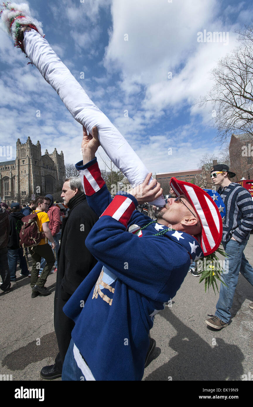 Mike hash hi-res stock photography and images - Alamy