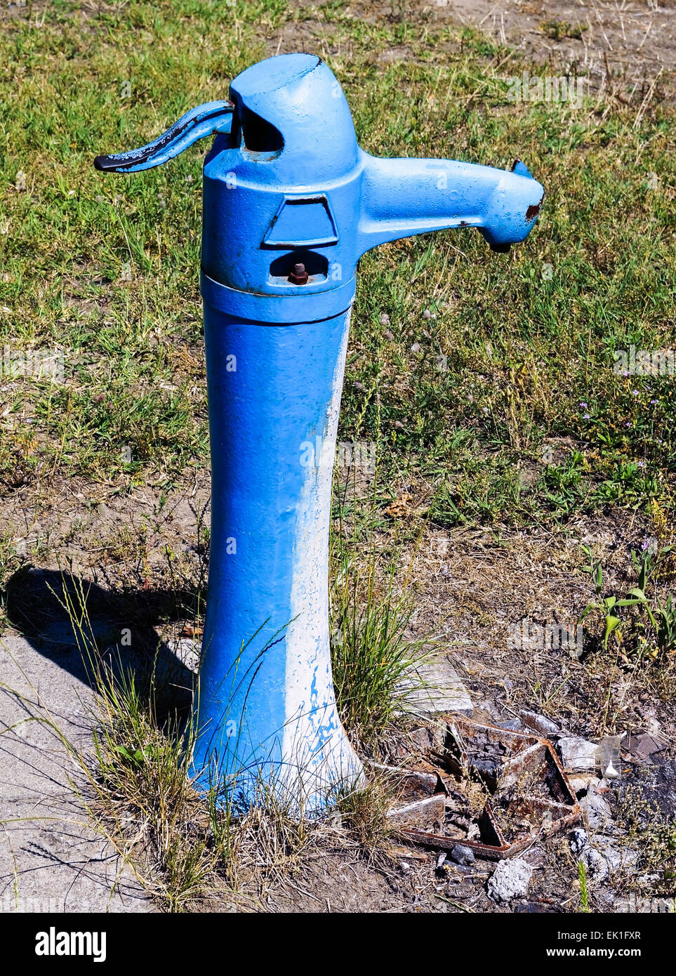 Old water pump on street hi-res stock photography and images - Alamy