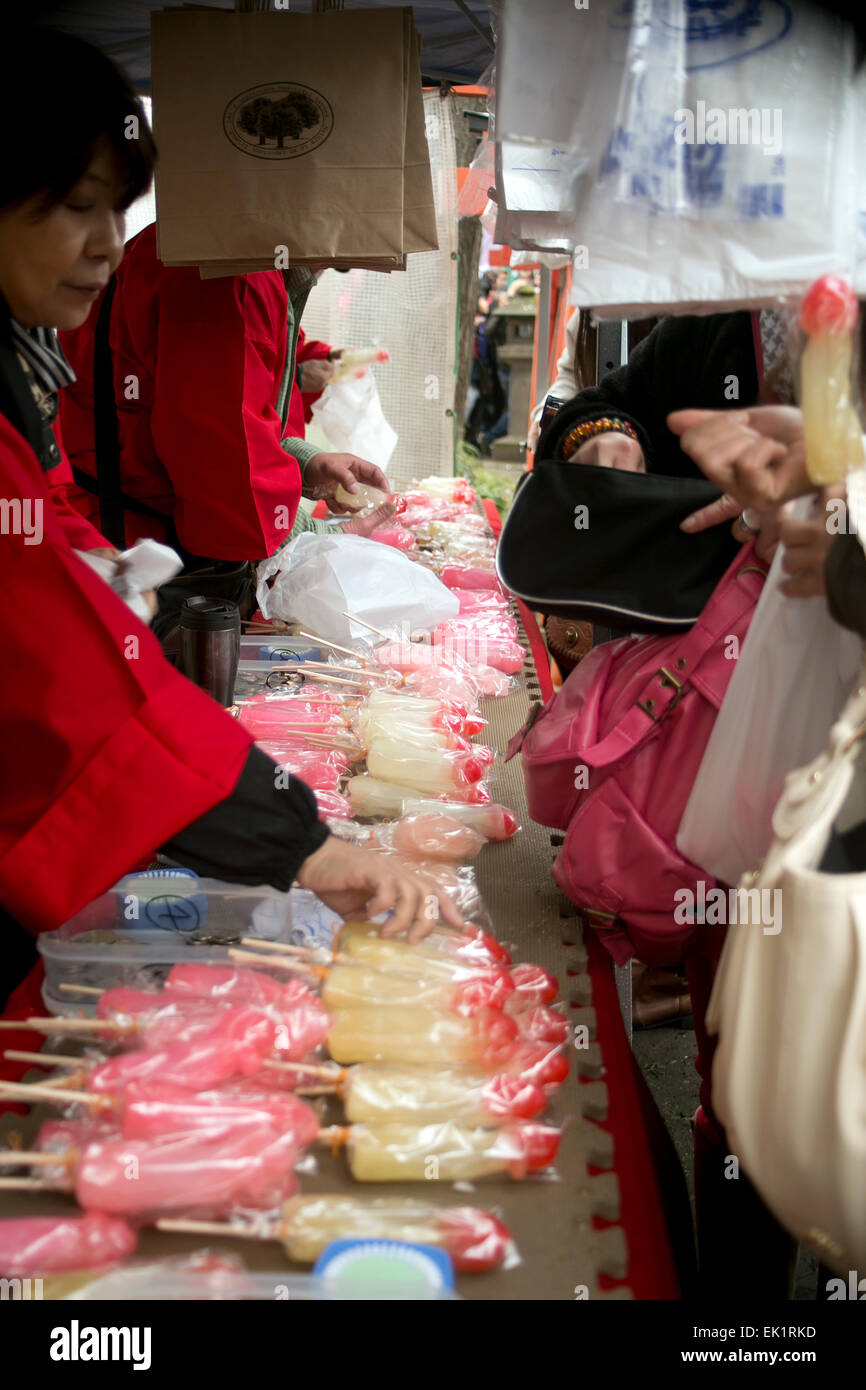 Kanamara matsuri festival hi-res stock photography and images - Alamy