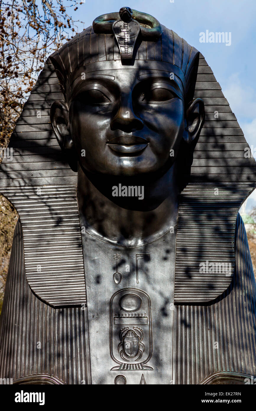 A Bronze Sphinx Guarding Cleopatras Needle, Victoria Embankment, London, England Stock Photo