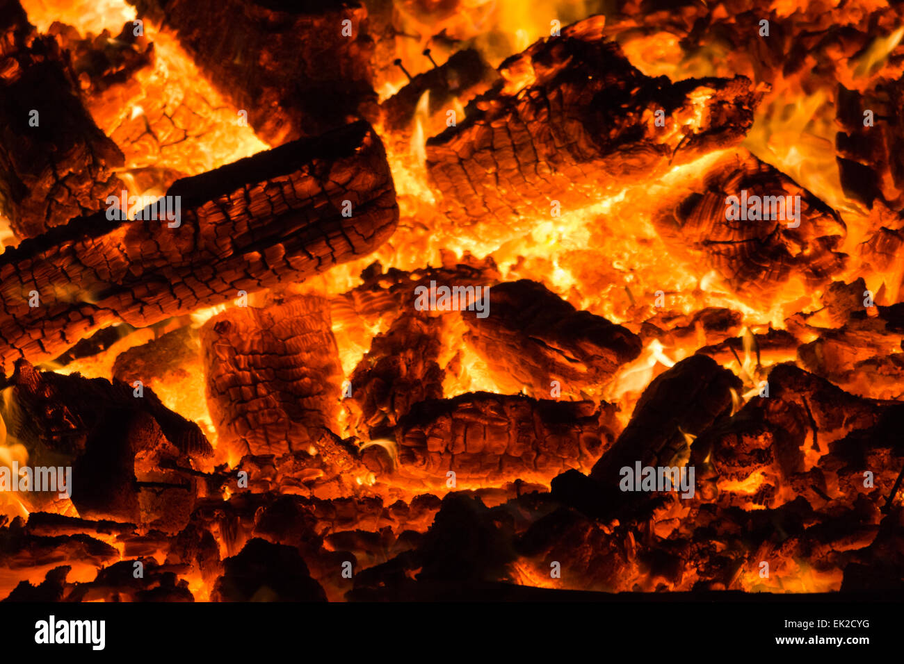 fire ambers and flames Stock Photo - Alamy