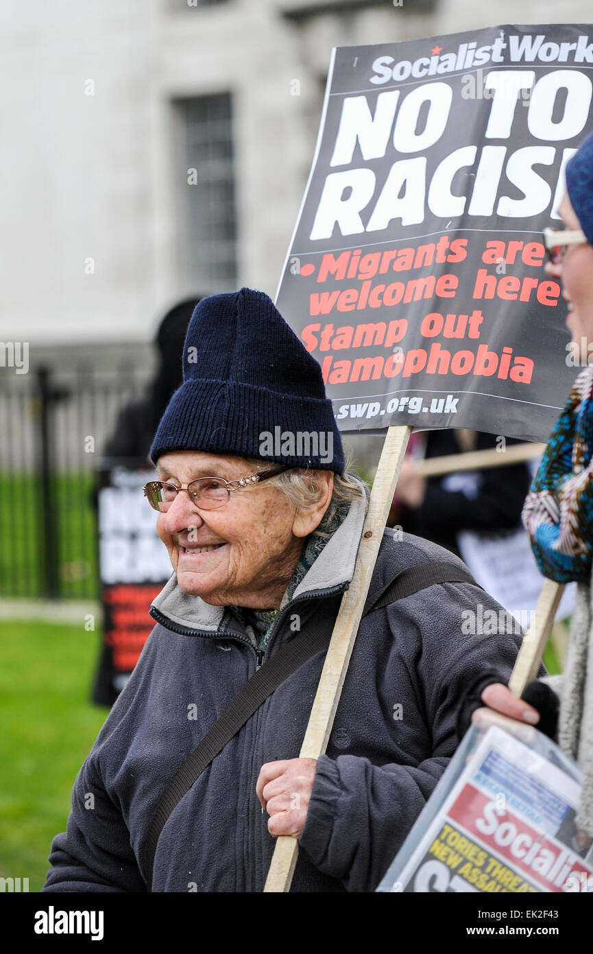 An elderly anti-fascist demonstrating against Pergida in Whitehall. Stock Photo
