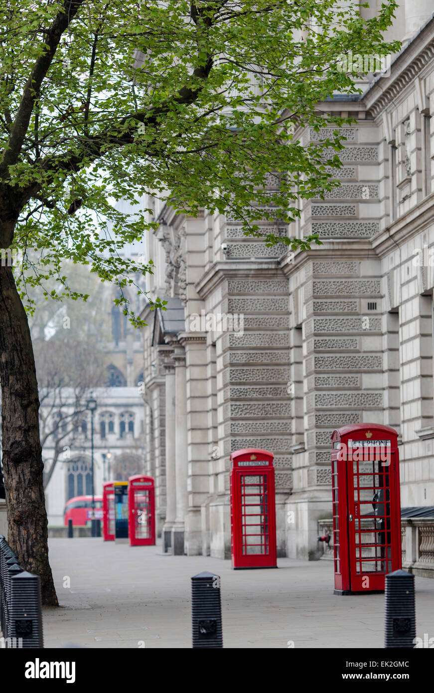 Telephone booths london england hi-res stock photography and images - Alamy