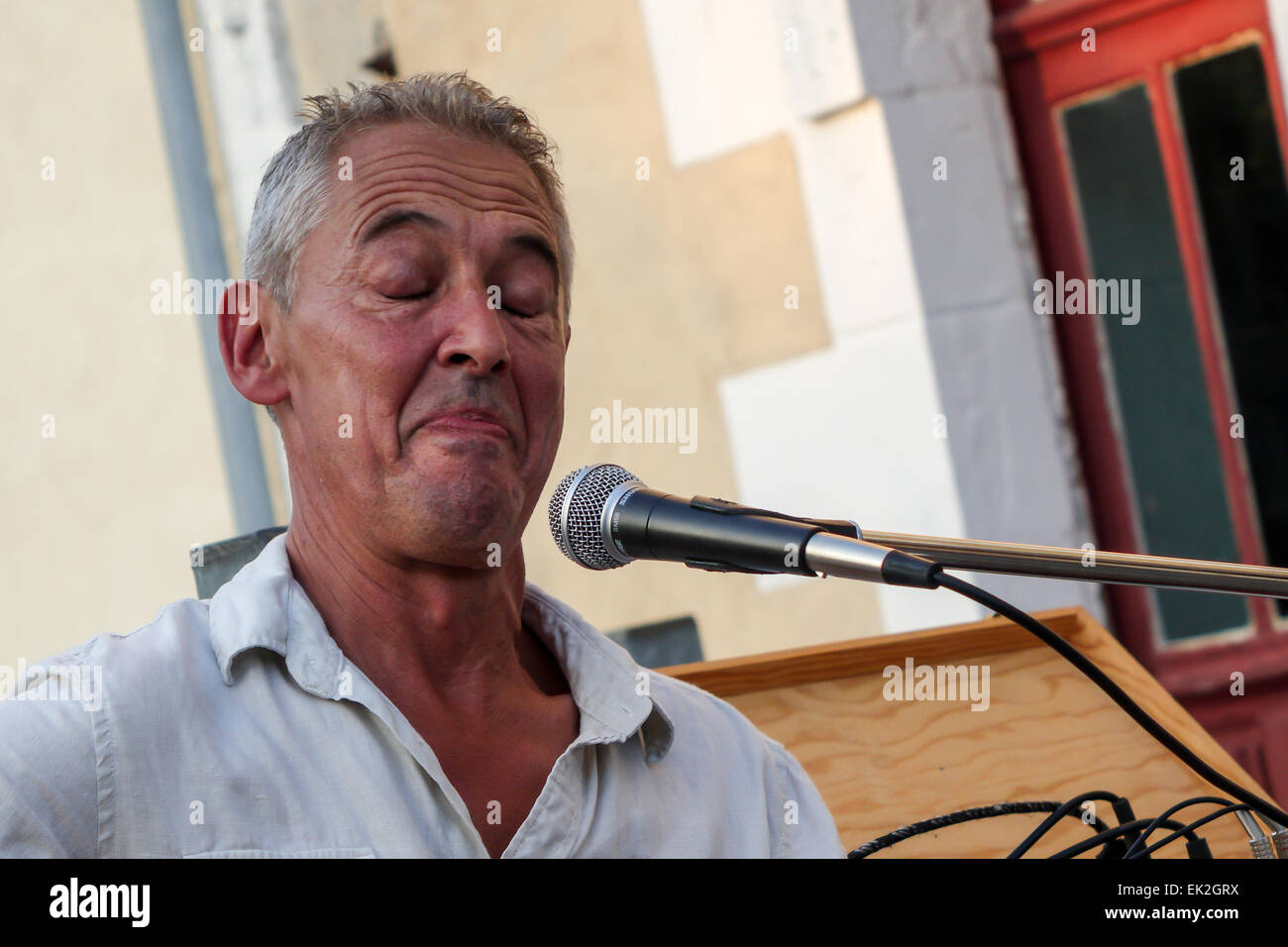 Georges Paltrié, performing live jazz at Le Moulin Fort Camping, near Francueil in the Loire Stock Photo