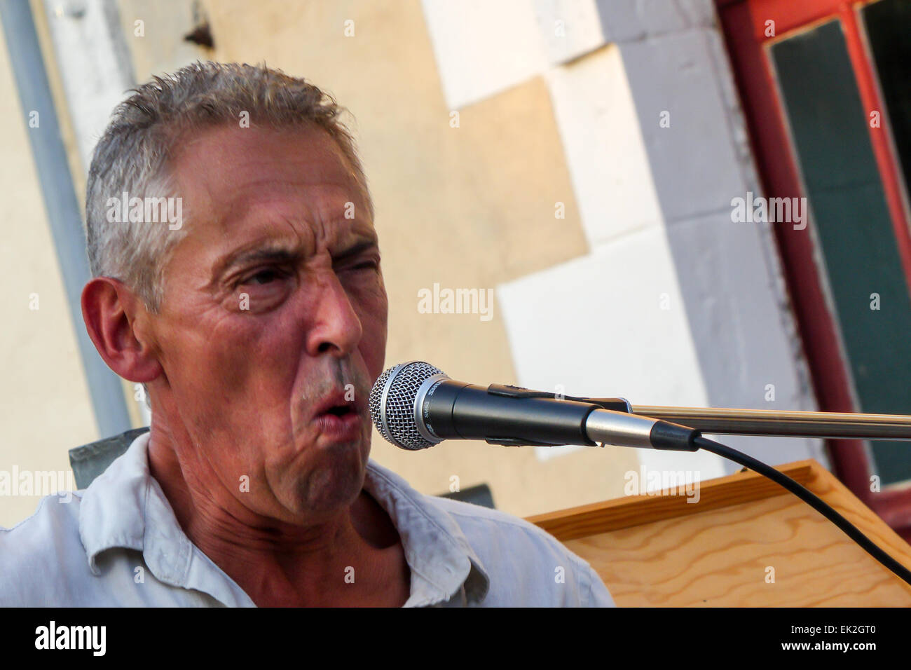 Georges Paltrié, performing live jazz at Le Moulin Fort Camping, near Francueil in the Loire Stock Photo