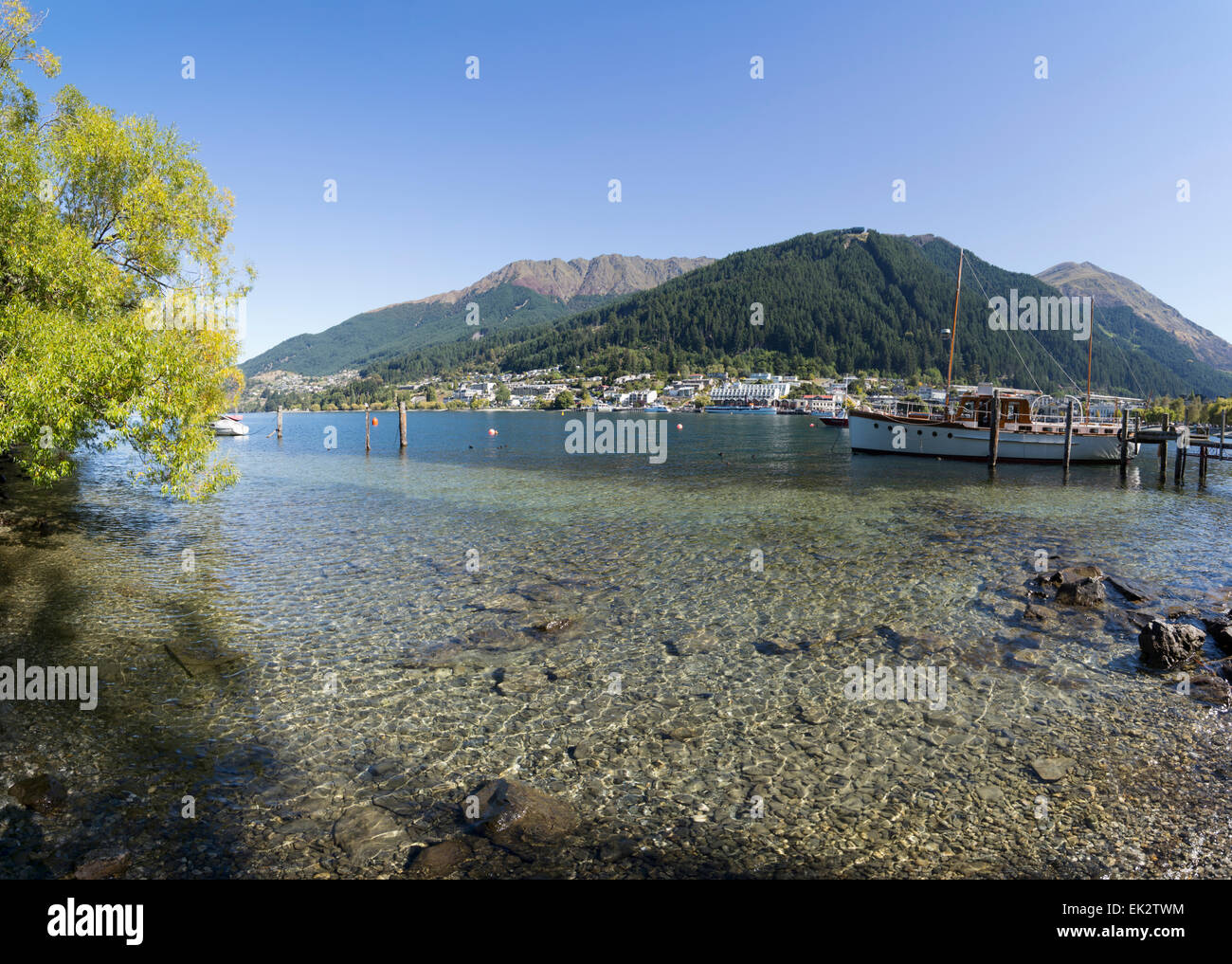 Lake Wakatipu, Queenstown, south island, New Zealand Stock Photo - Alamy