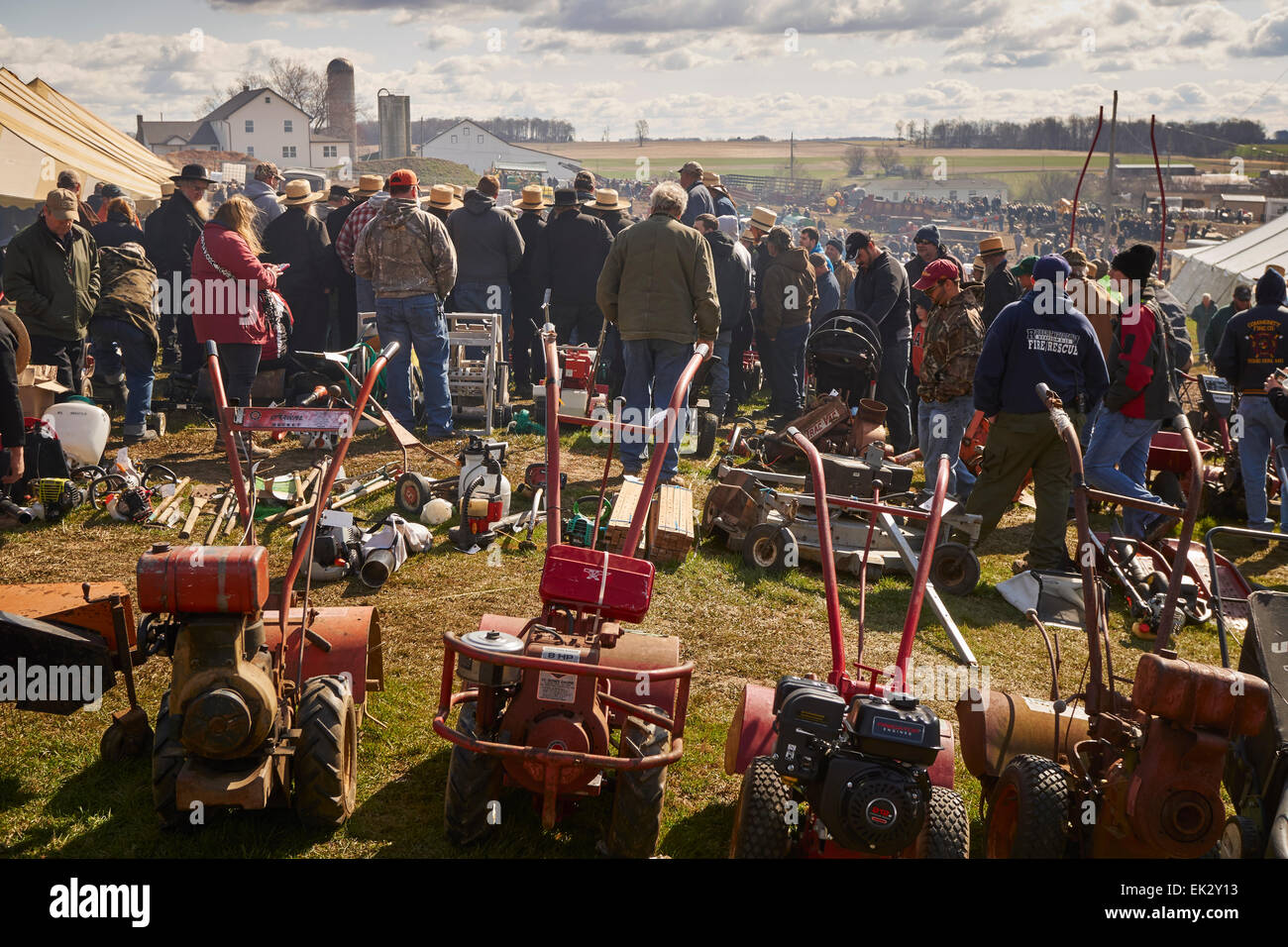 Amish mud sale, a giant flea market and auction at Wakefield