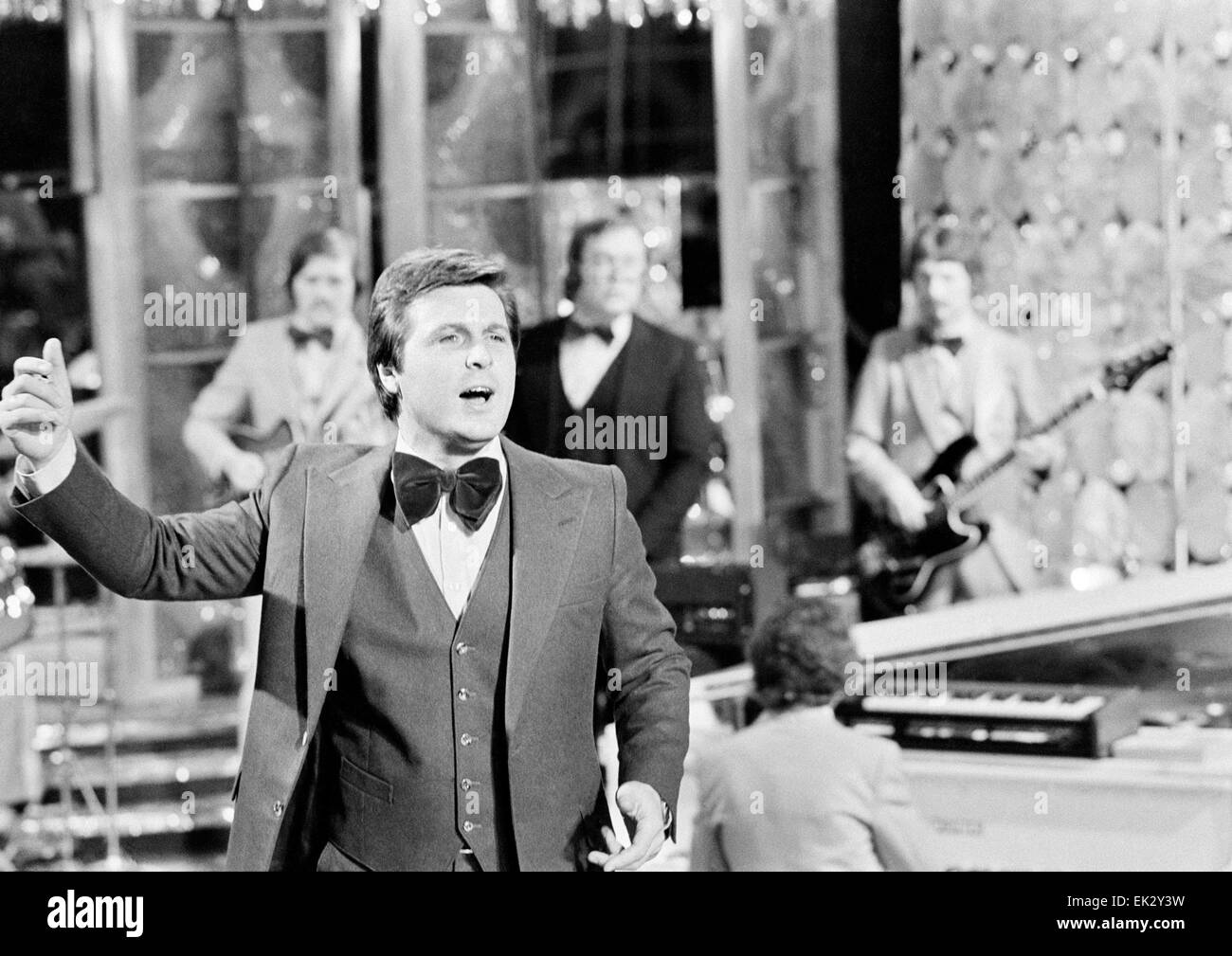 Lev Leshchenko will go to the opera 05.08.2011 23 Lev Leshchenko will go to the opera 05.08.2011 11
