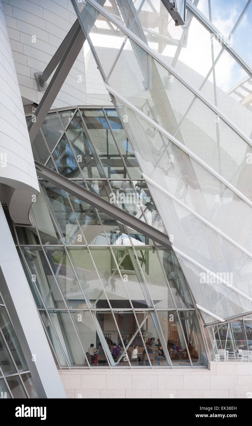 France, Paris, outside view of the restaurant of the Fondation Louis Vuitton Stock Photo