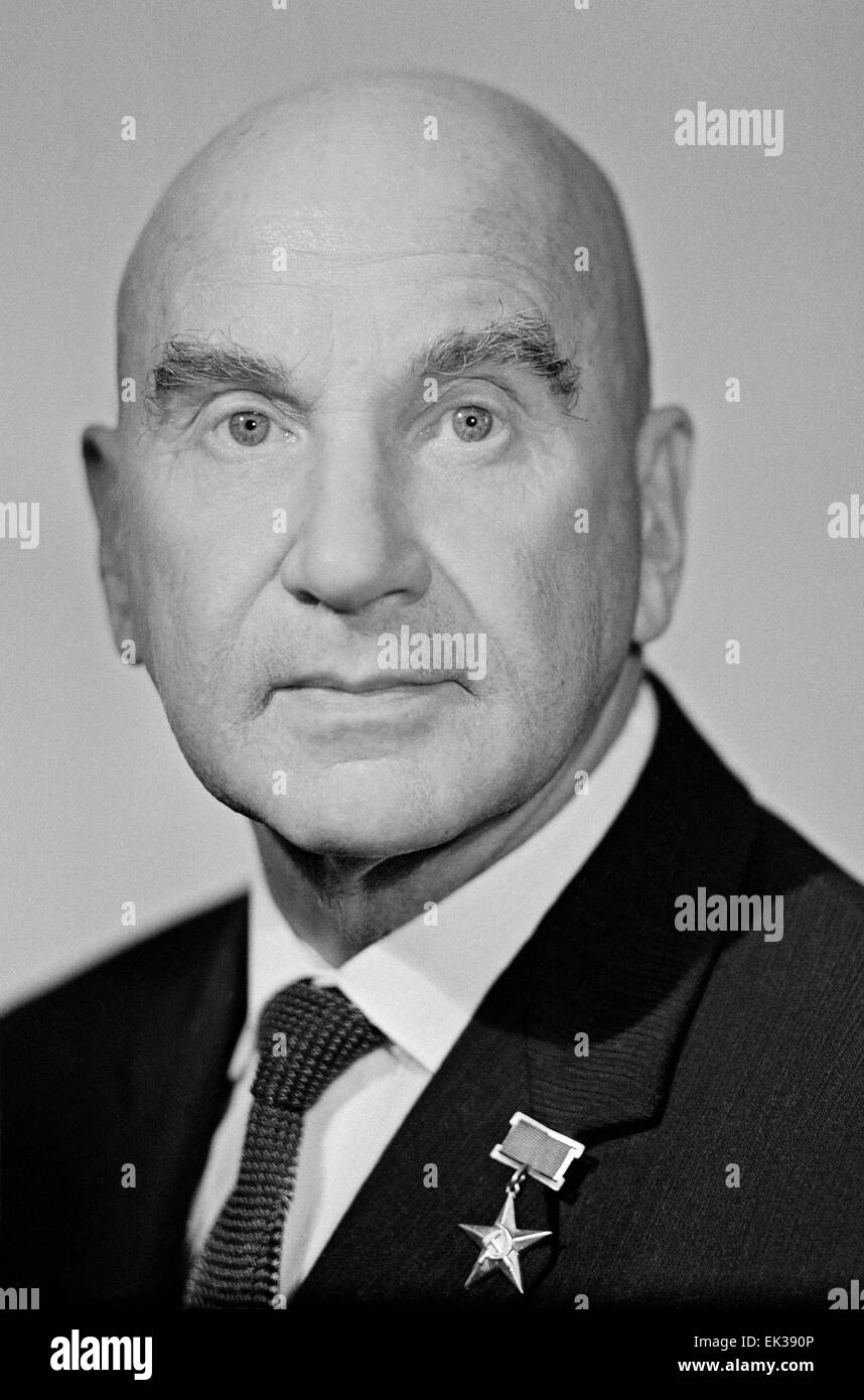 Alexander Mikulin High Resolution Stock Photography and Images - Alamy