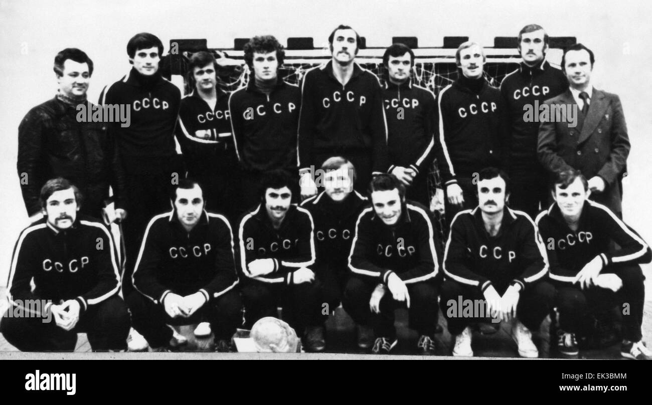 Soviet Team In Handball High Resolution Stock Photography and Images ...
