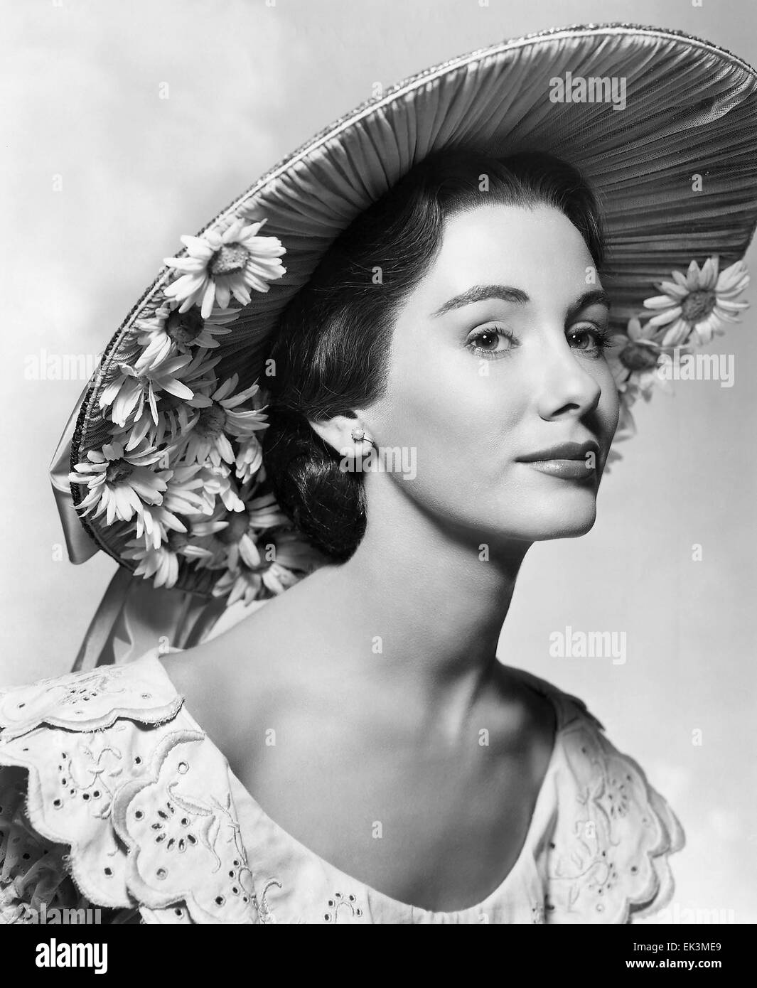 Maggie McNamara, Publicity Portrait for the Film 'Prince of Players', 1955, 20th Century Fox Film Corp. All rights reserved Stock Photo