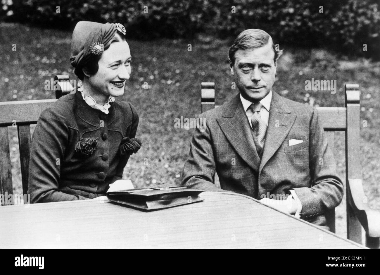 Duke of Windsor, formerly King Edward VIII, with Mrs. Wallis Simpson, Chateau de Cande, near Tours, France, 1937 Stock Photo