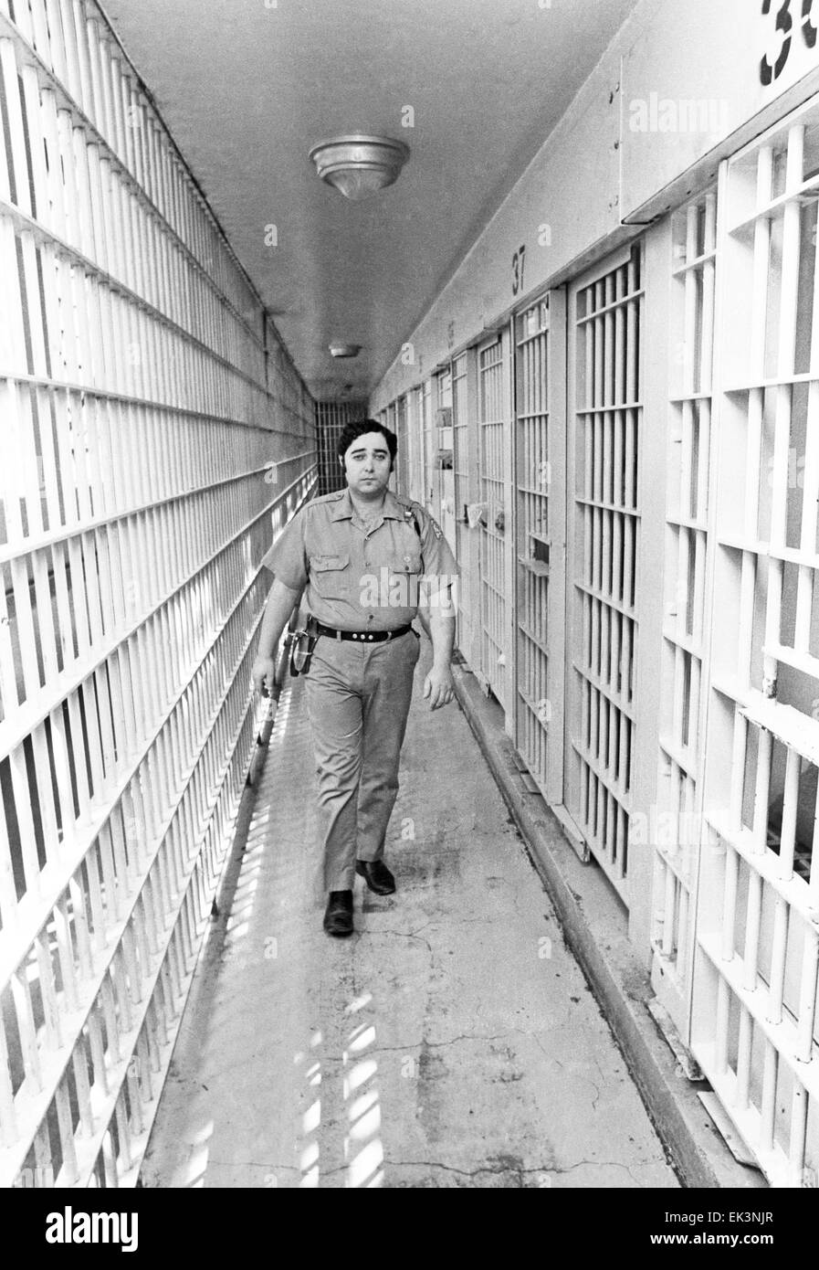 A prison guard in the maximum security unit of New Mexico State Prison, 1979 Stock Photo
