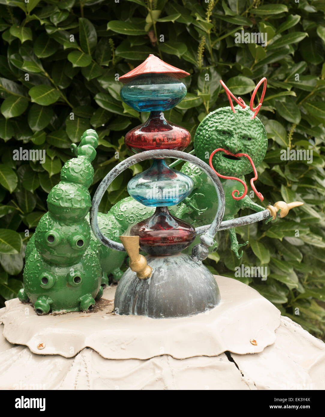 Hookah smoking hires stock photography and images Alamy