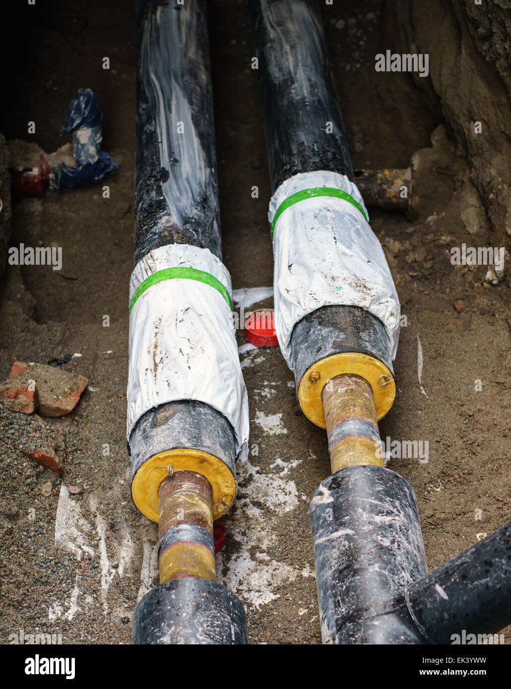 Roadwork installing thermal central heating pipes Stock Photo Alamy