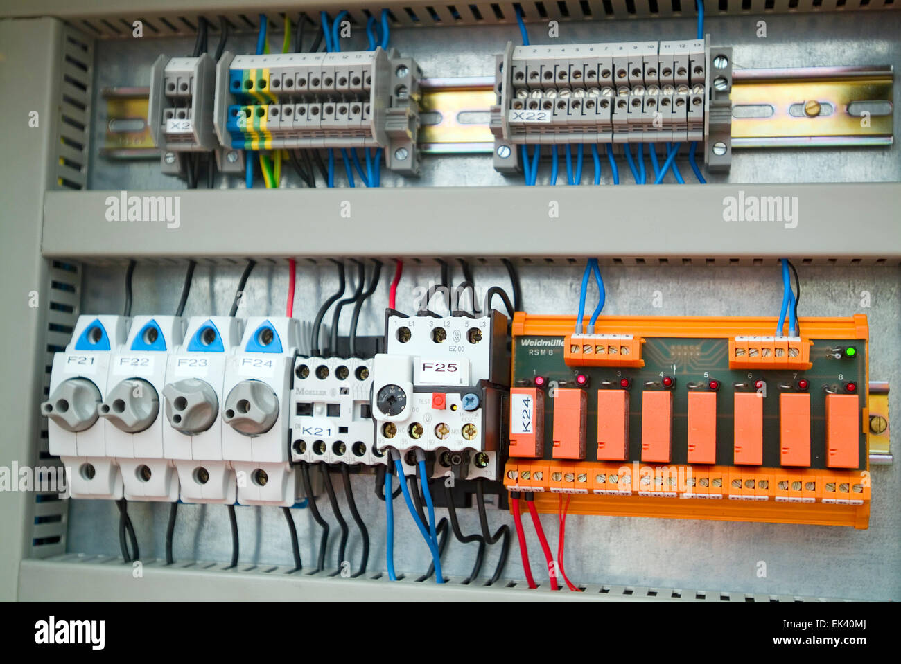 High voltage cable connectors hires stock photography and images Alamy