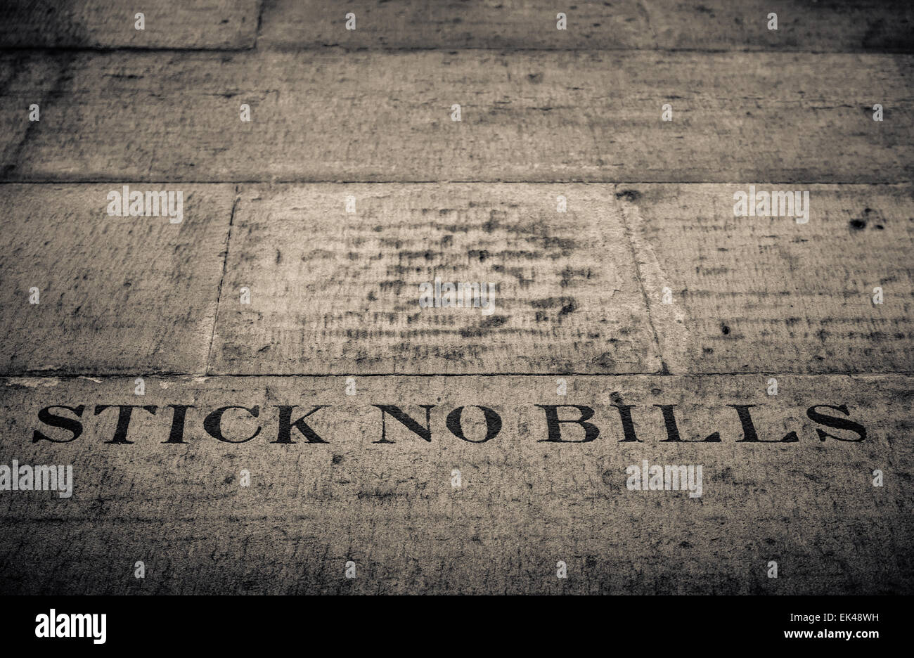 Stick No Bills (Post No Bills) Sign On The Wall Of A Court Building Stock Photo