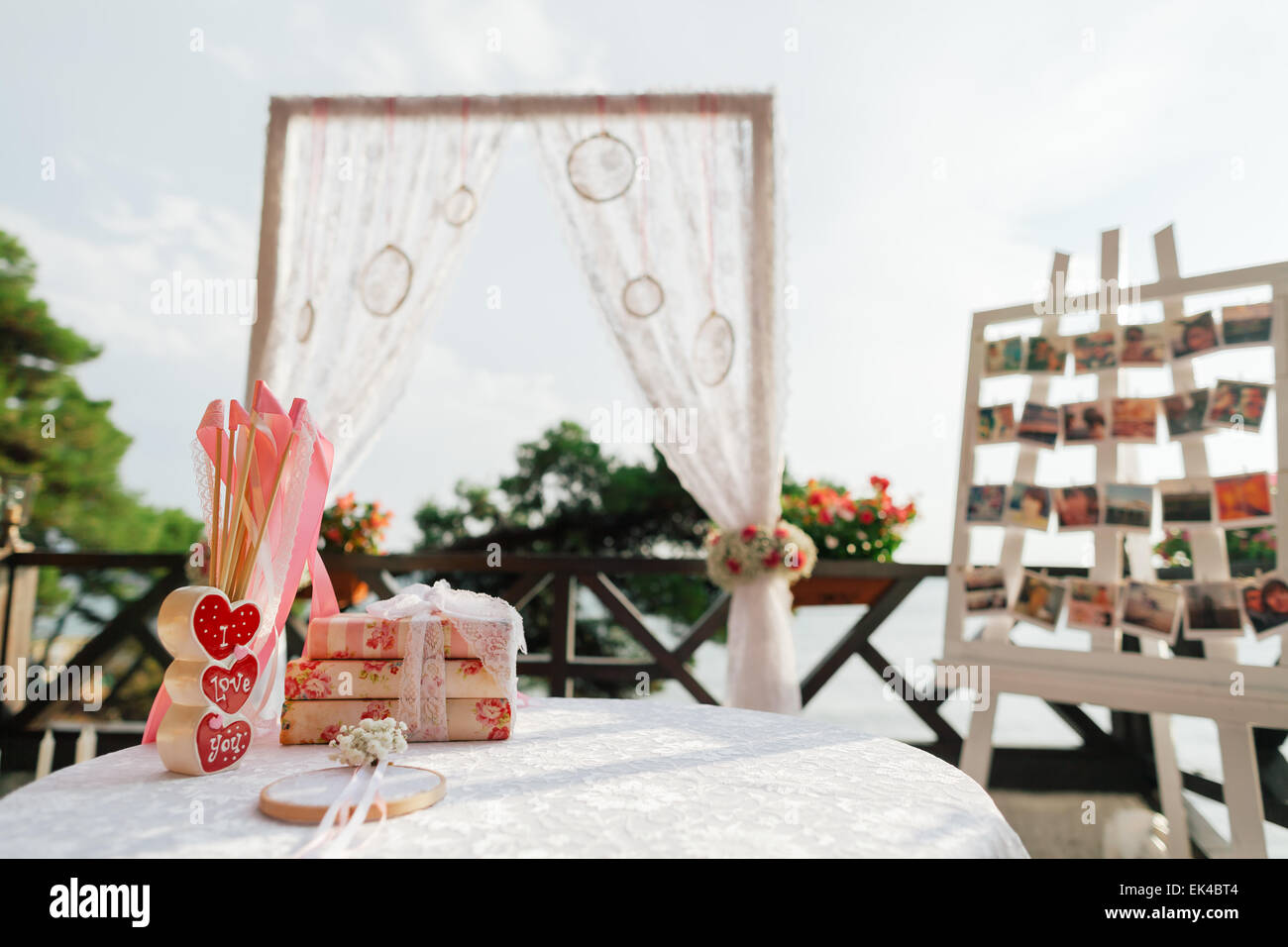 Wedding Ceremony Table Decoration Rustic Style With Wedding Arch