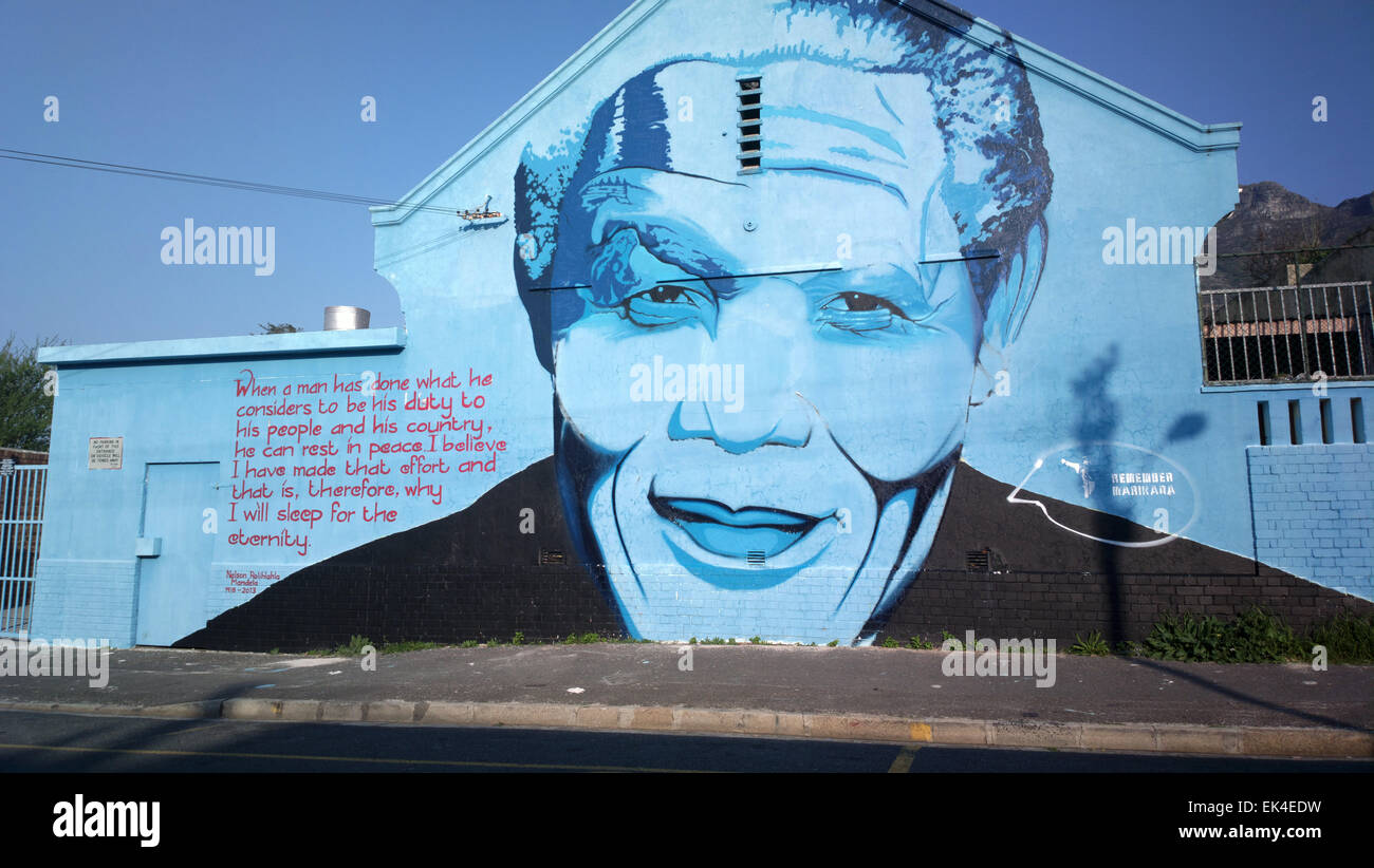 Cape Town:Images of Mandela continue to adorn the streets of Cape Town ...