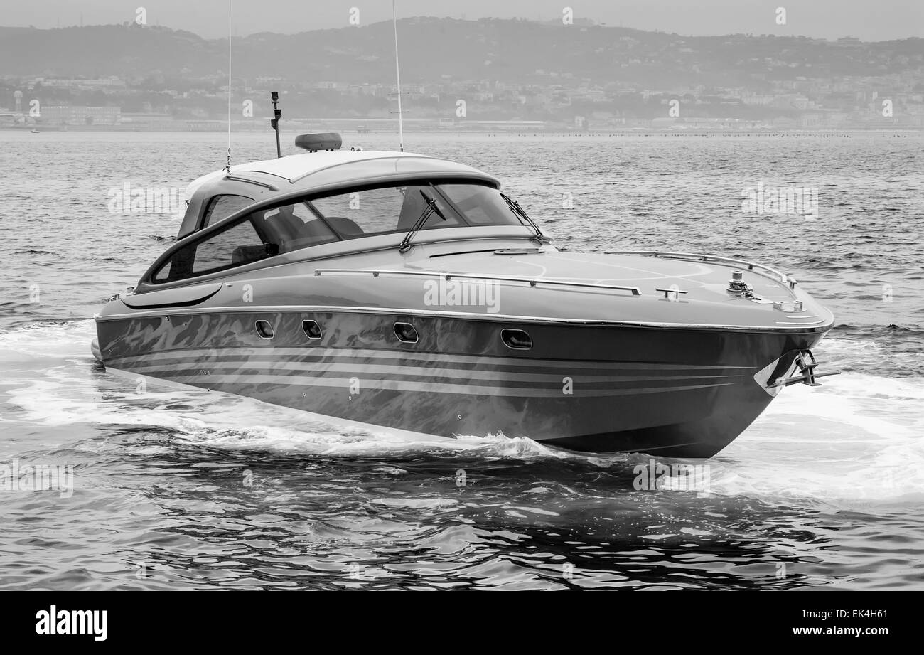 cantieri baia yacht