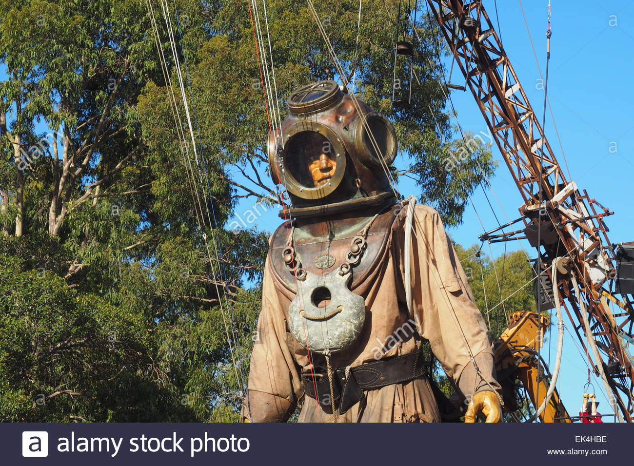 Mechanical Puppets Stock Photos & Mechanical Puppets Stock Images Alamy