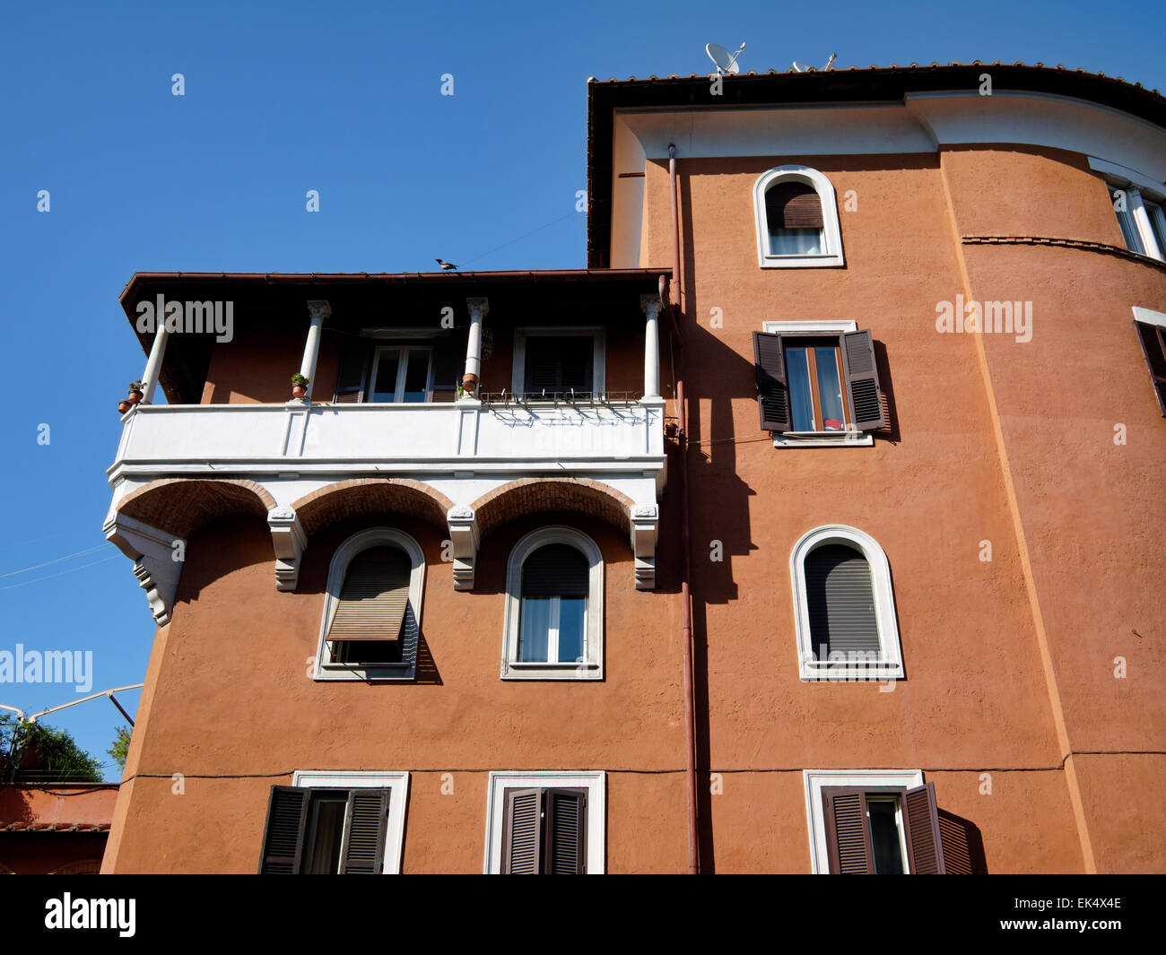 Italy, Rome, Garbatella, old building facade Stock Photo - Alamy