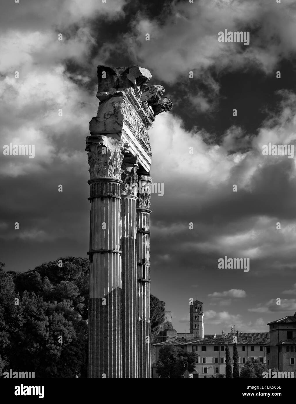 The foro romano ruins Black and White Stock Photos & Images - Alamy