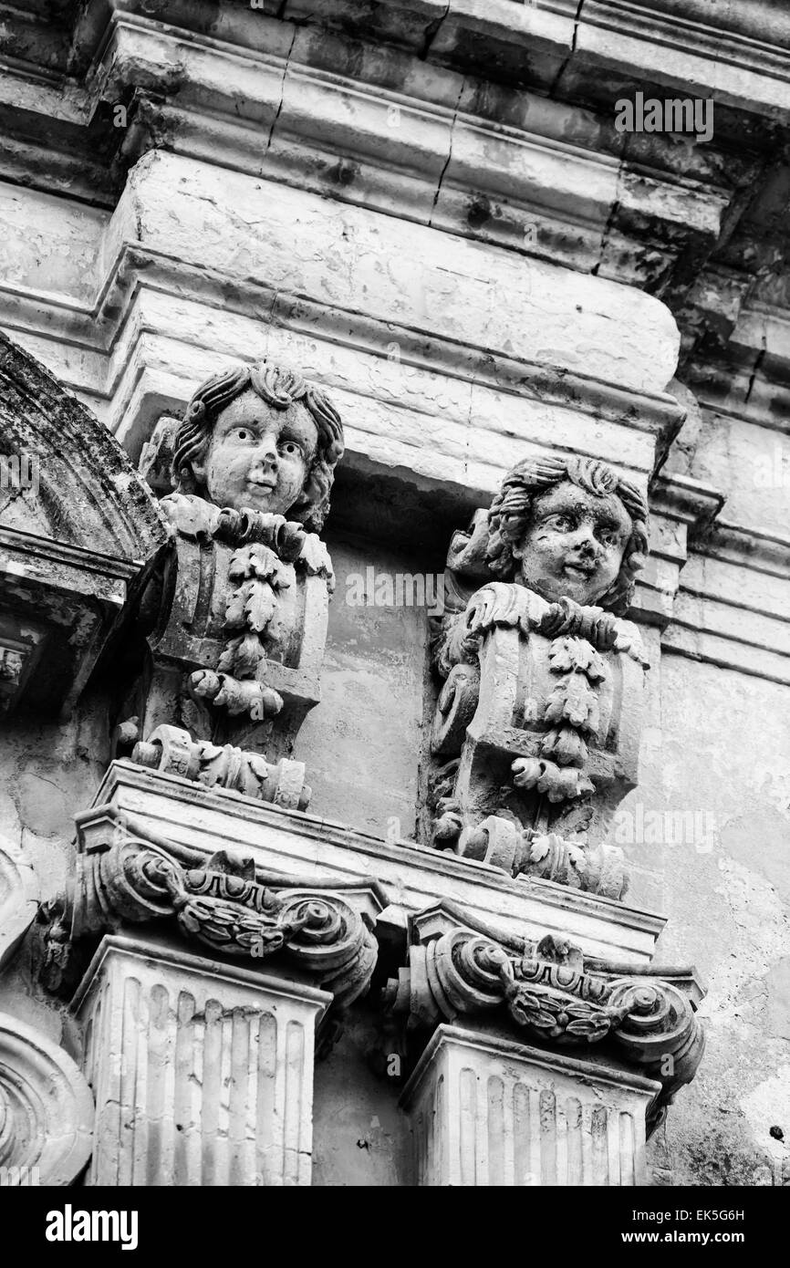 Historic baroque statues Black and White Stock Photos & Images - Alamy